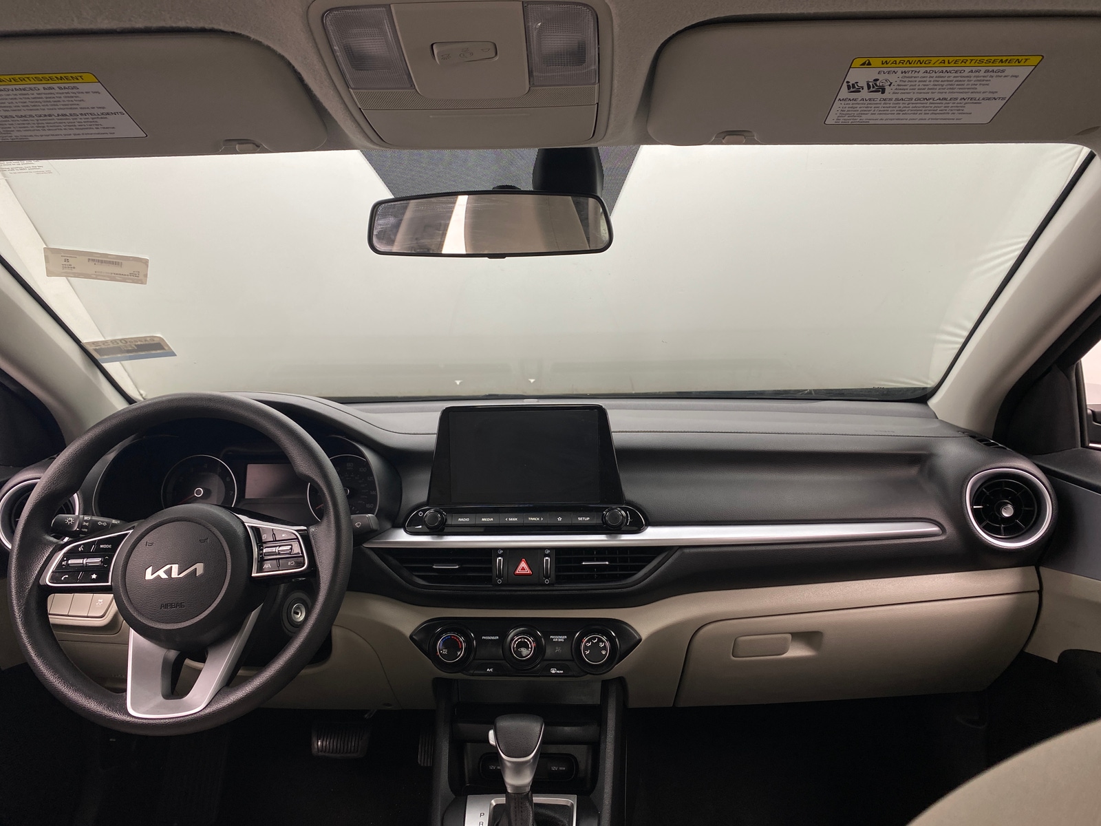 Thumbnail: 2023 Kia Forte - 3