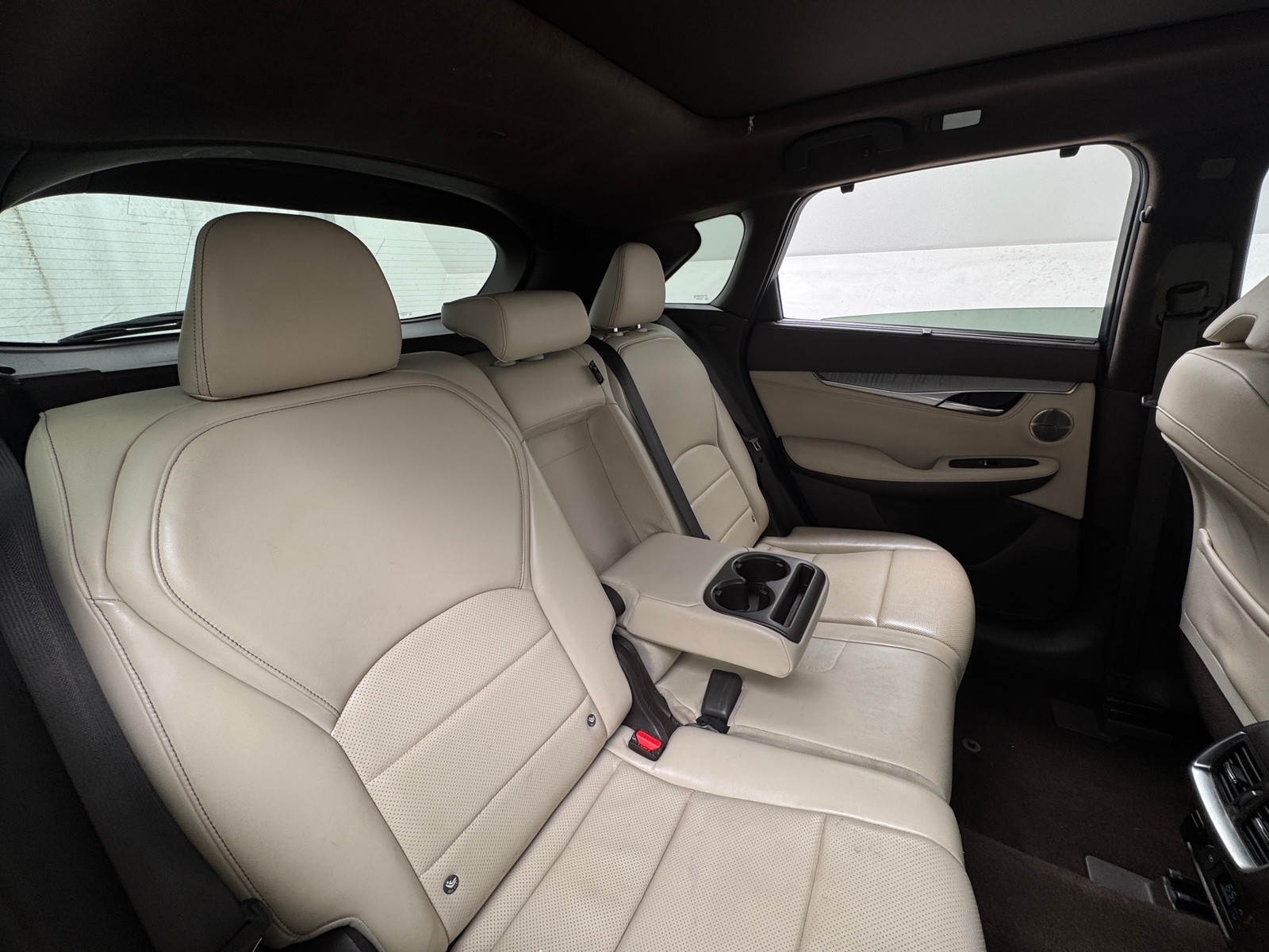 Thumbnail: 2019 INFINITI QX50 - 5