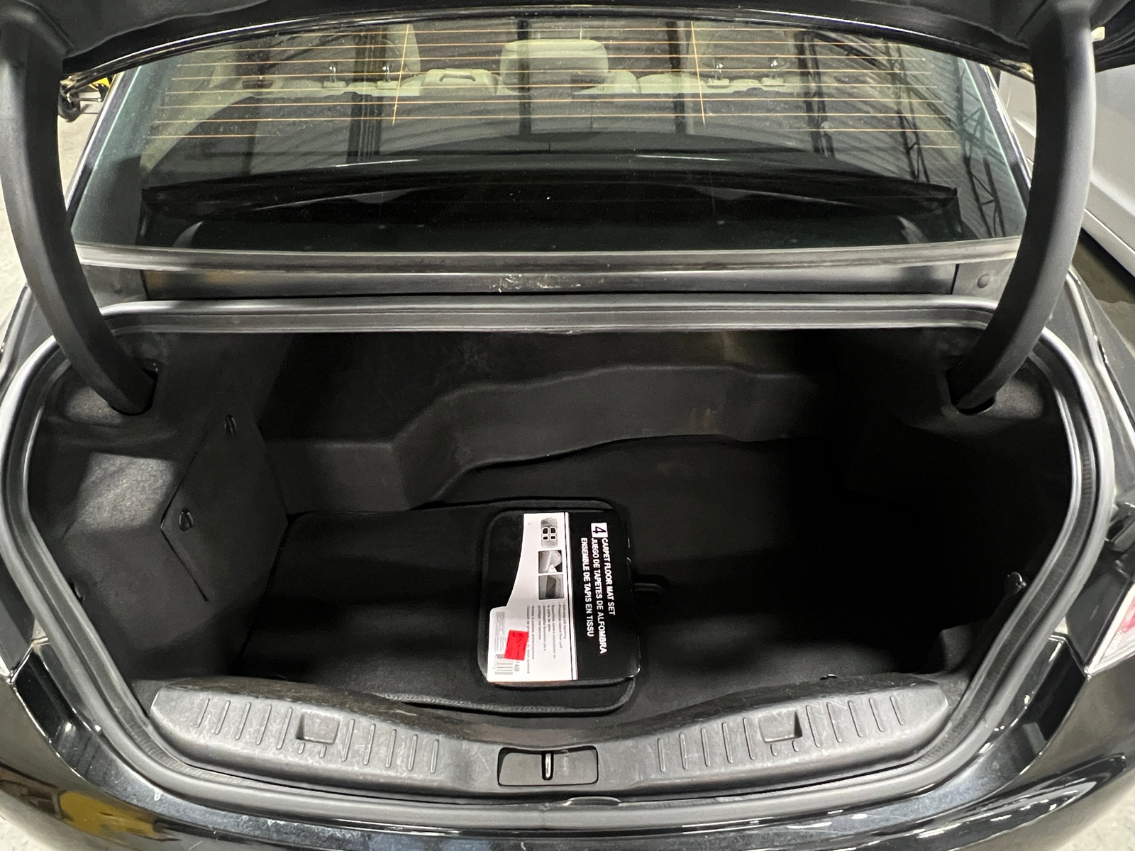 Thumbnail: 2015 Lincoln MKZ - 7