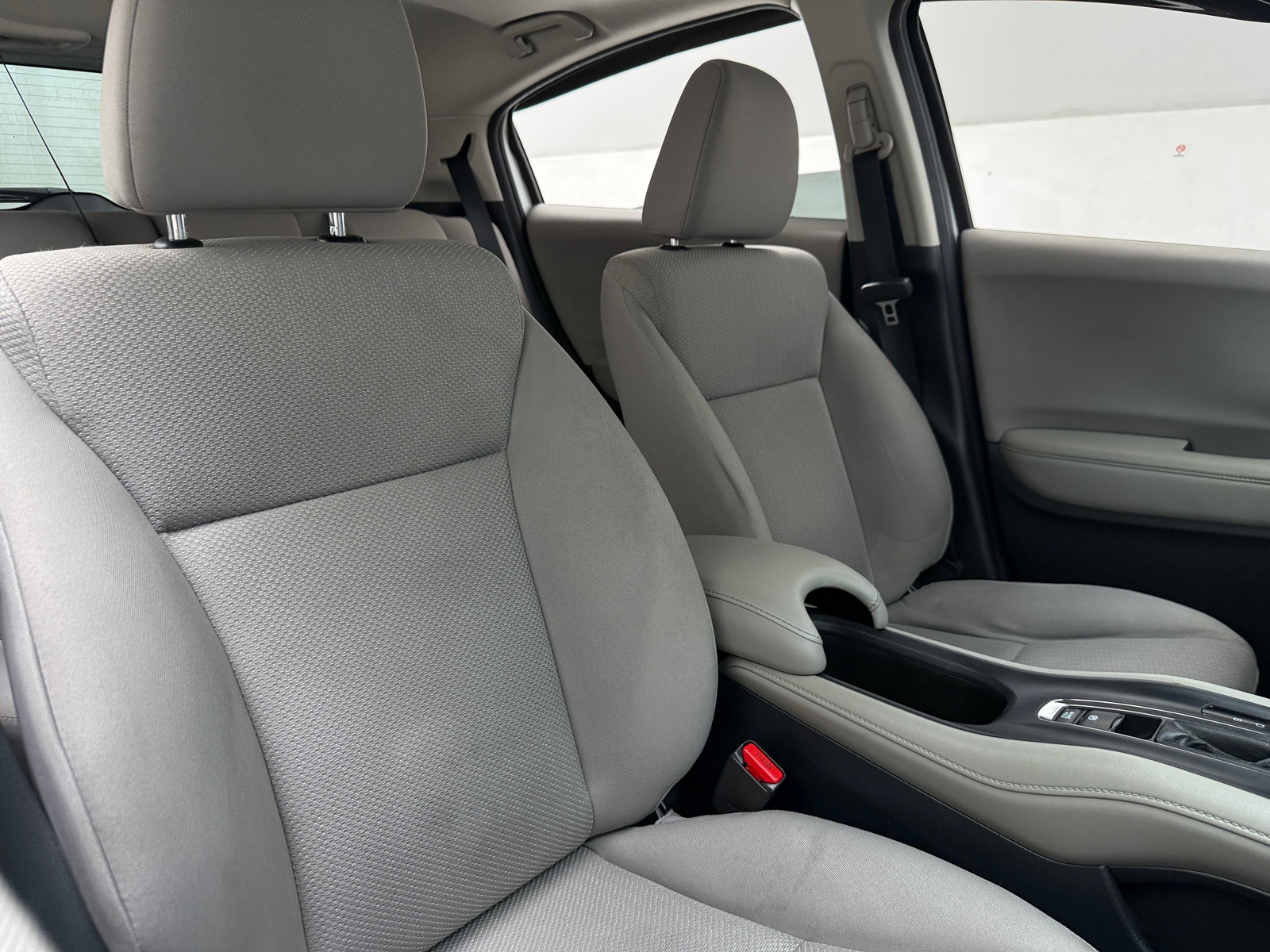 Thumbnail: 2018 Honda HR-V - 2