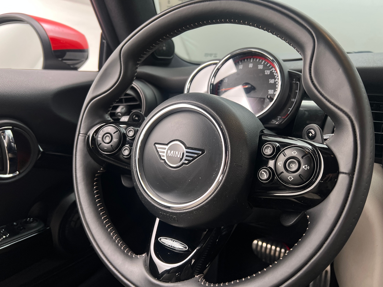 Thumbnail: 2020 MINI Cooper Hardtop - 5