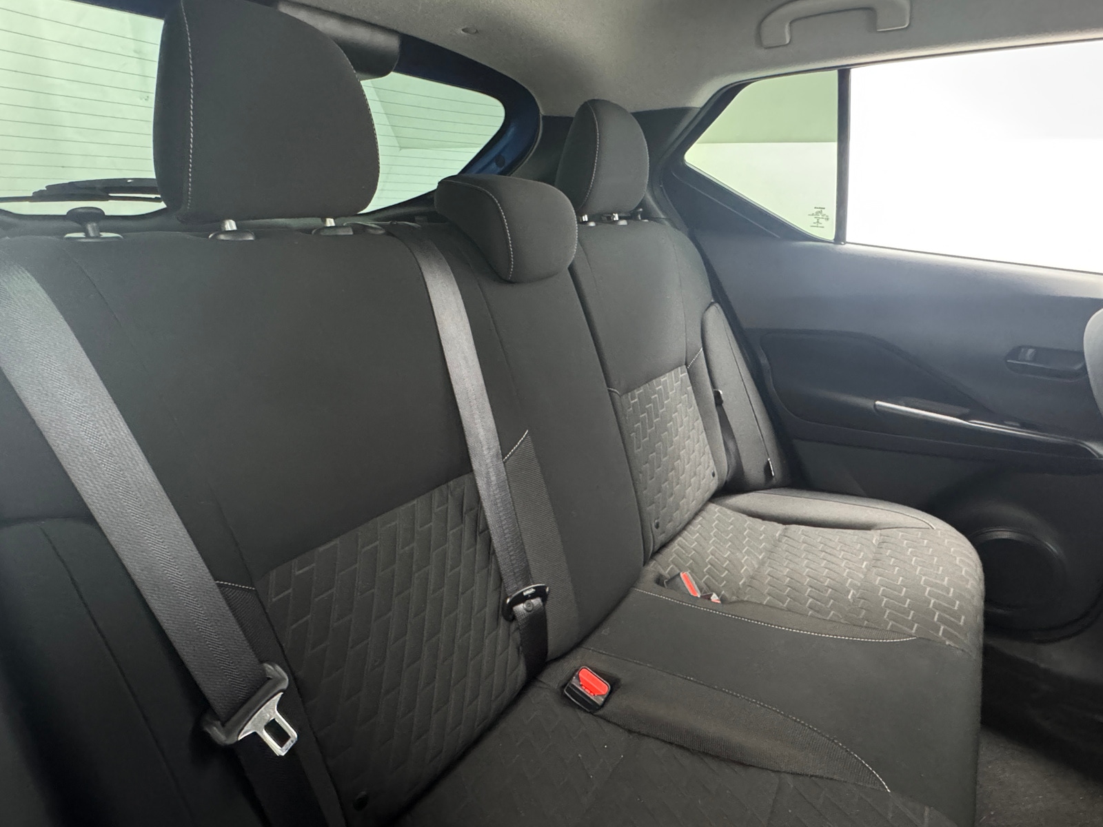 Thumbnail: 2021 Nissan Kicks - 6