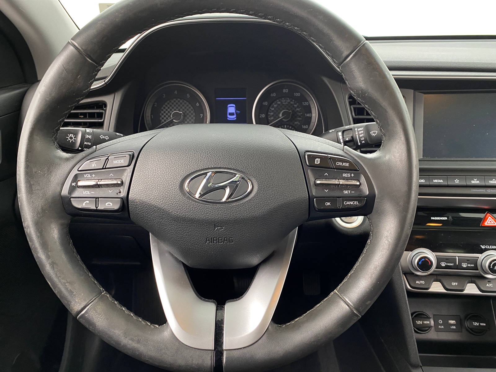 Thumbnail: 2020 Hyundai Elantra - 5
