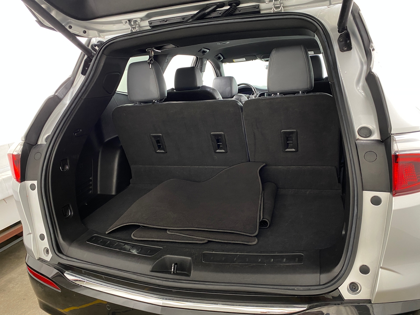 Thumbnail: 2022 Buick Enclave - 6