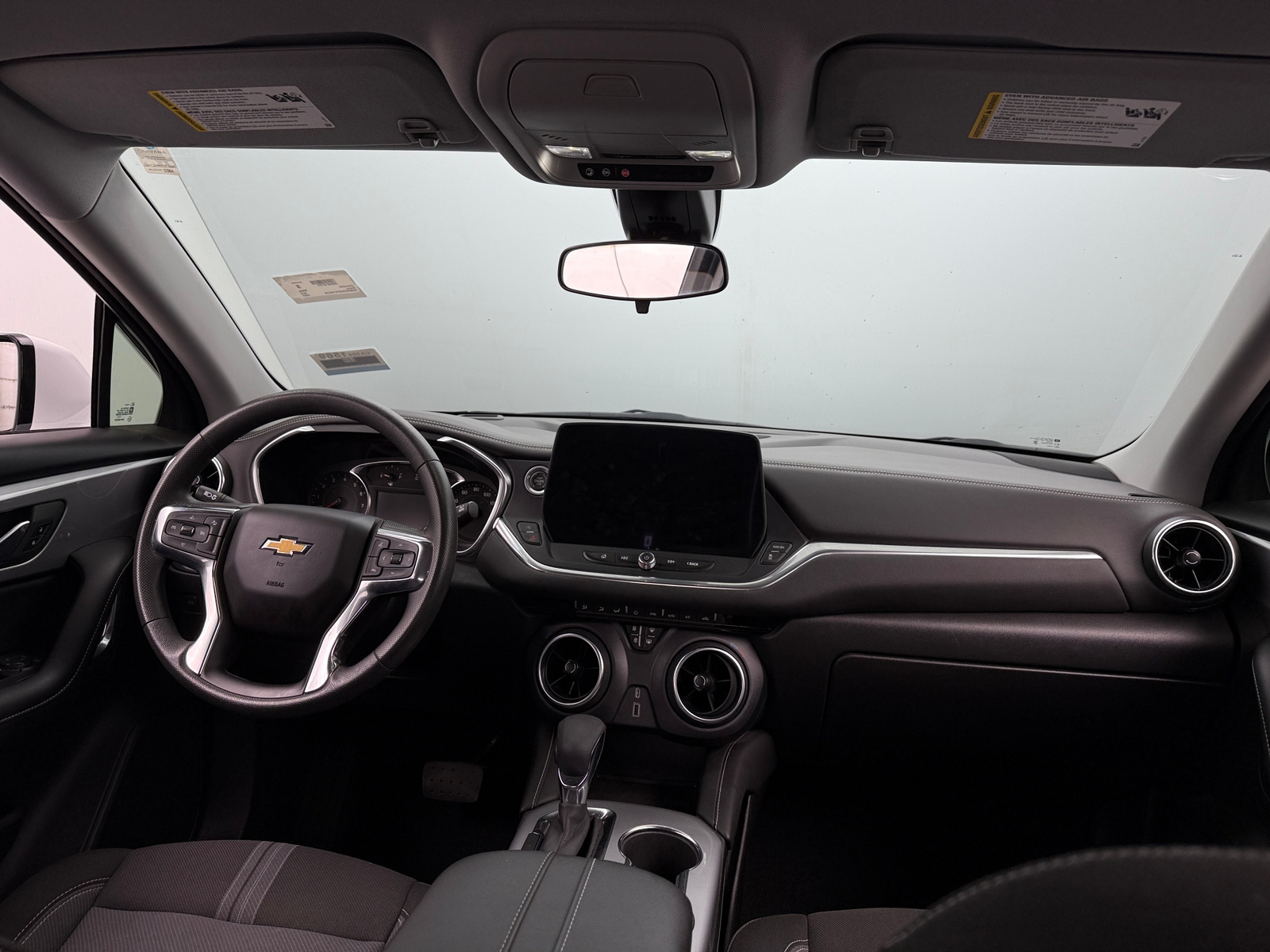 Thumbnail: 2023 Chevrolet Blazer - 3