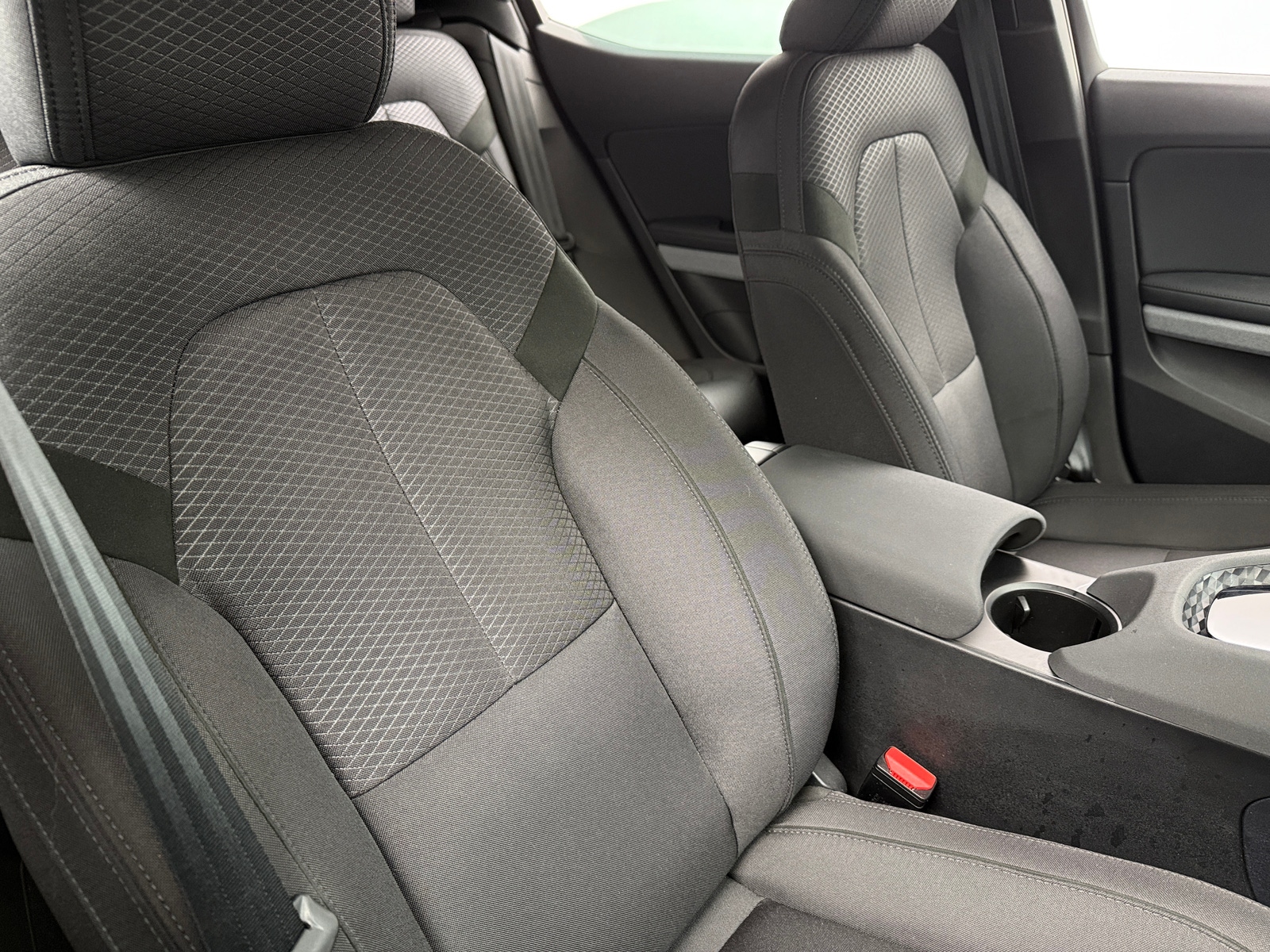 Thumbnail: 2022 Polestar 2 - 2