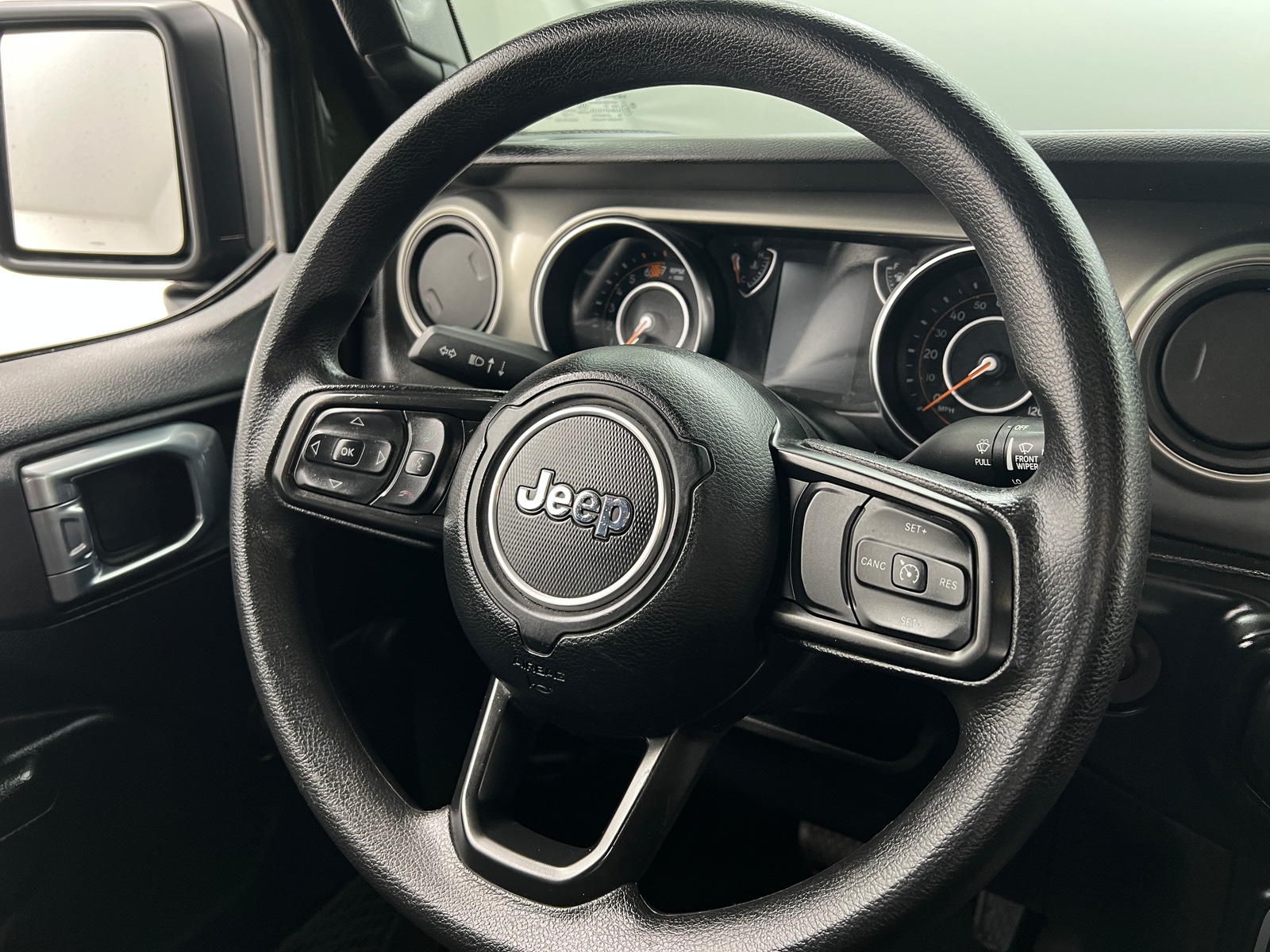Thumbnail: 2021 Jeep Wrangler - 5
