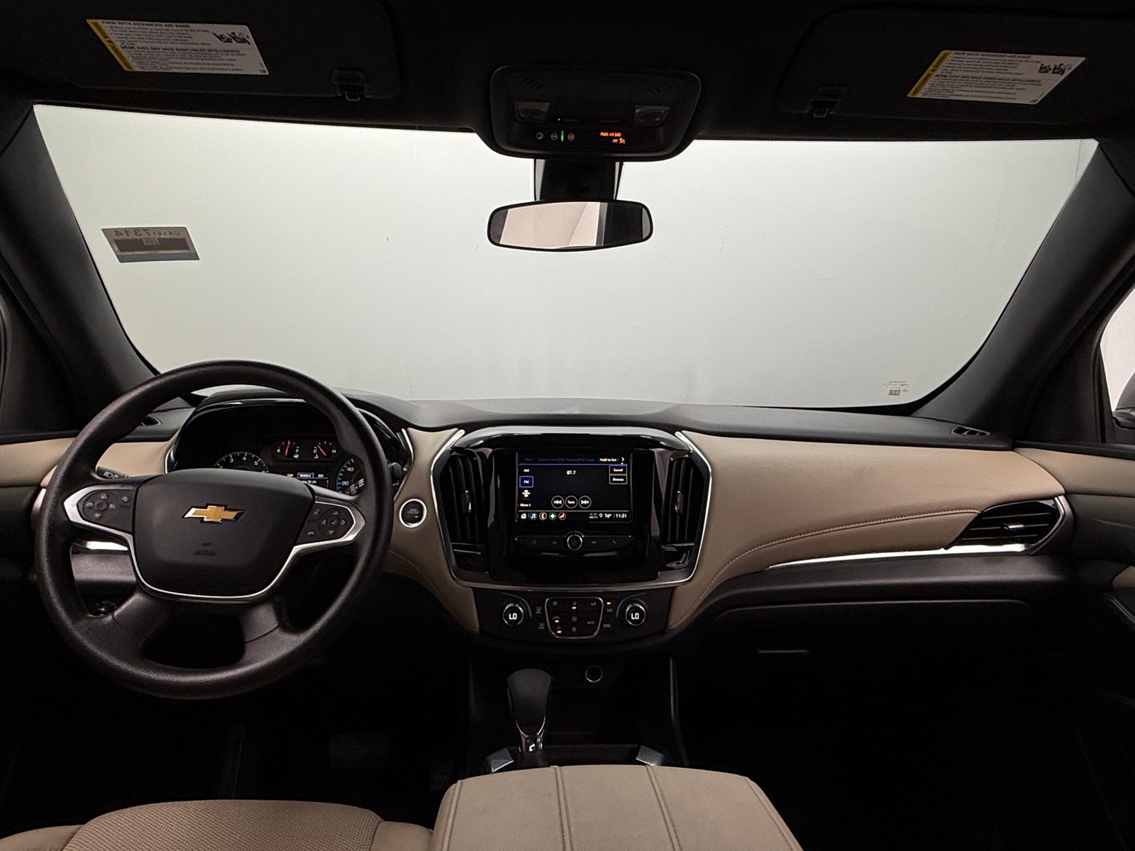 Thumbnail: 2023 Chevrolet Traverse - 3