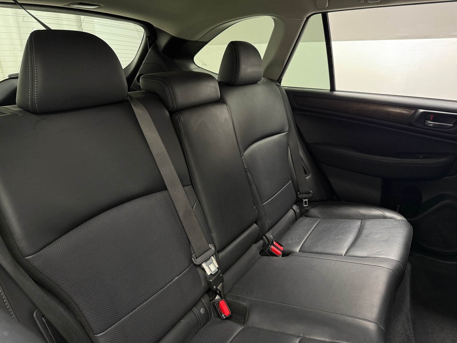 Thumbnail: 2015 Subaru Outback - 5