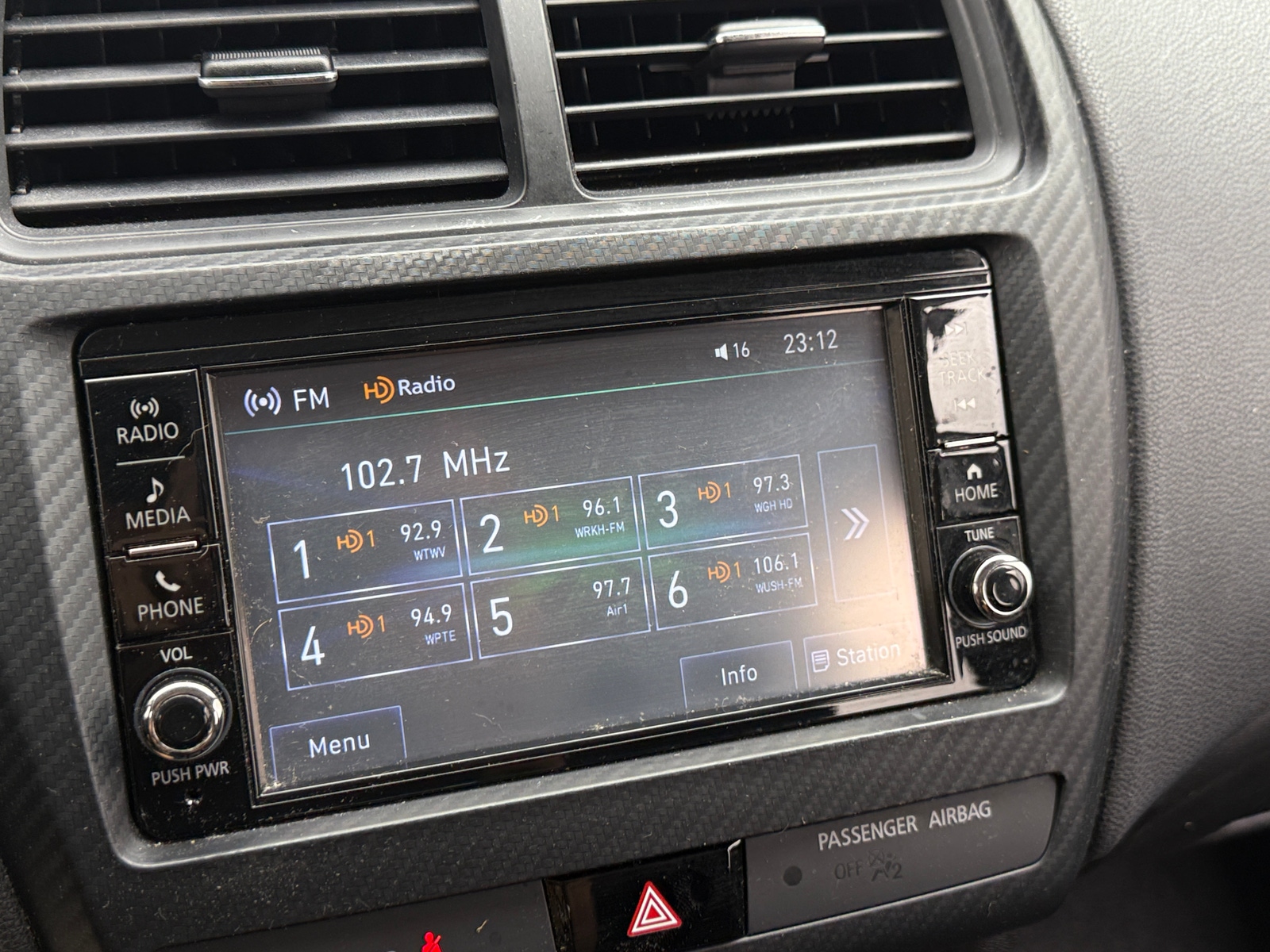 Thumbnail: 2020 Mitsubishi Outlander Sport - 4