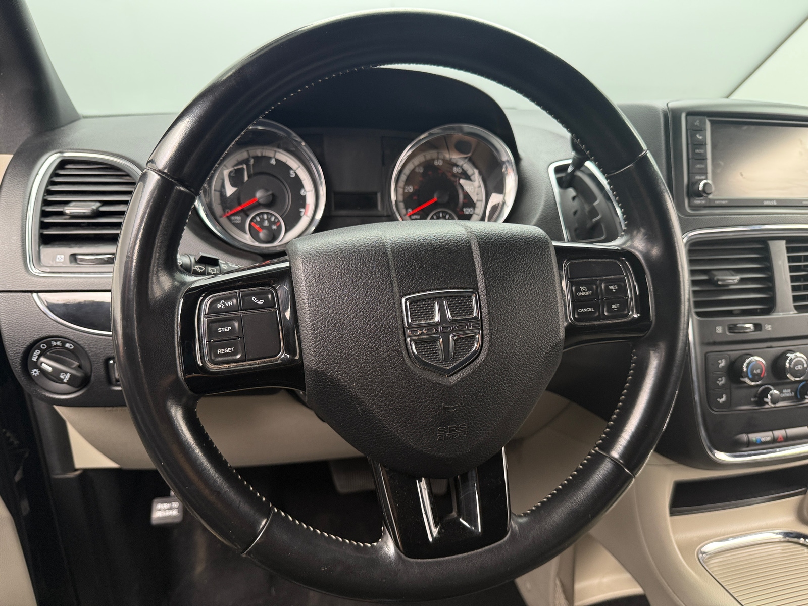 Thumbnail: 2019 Dodge Grand Caravan - 5