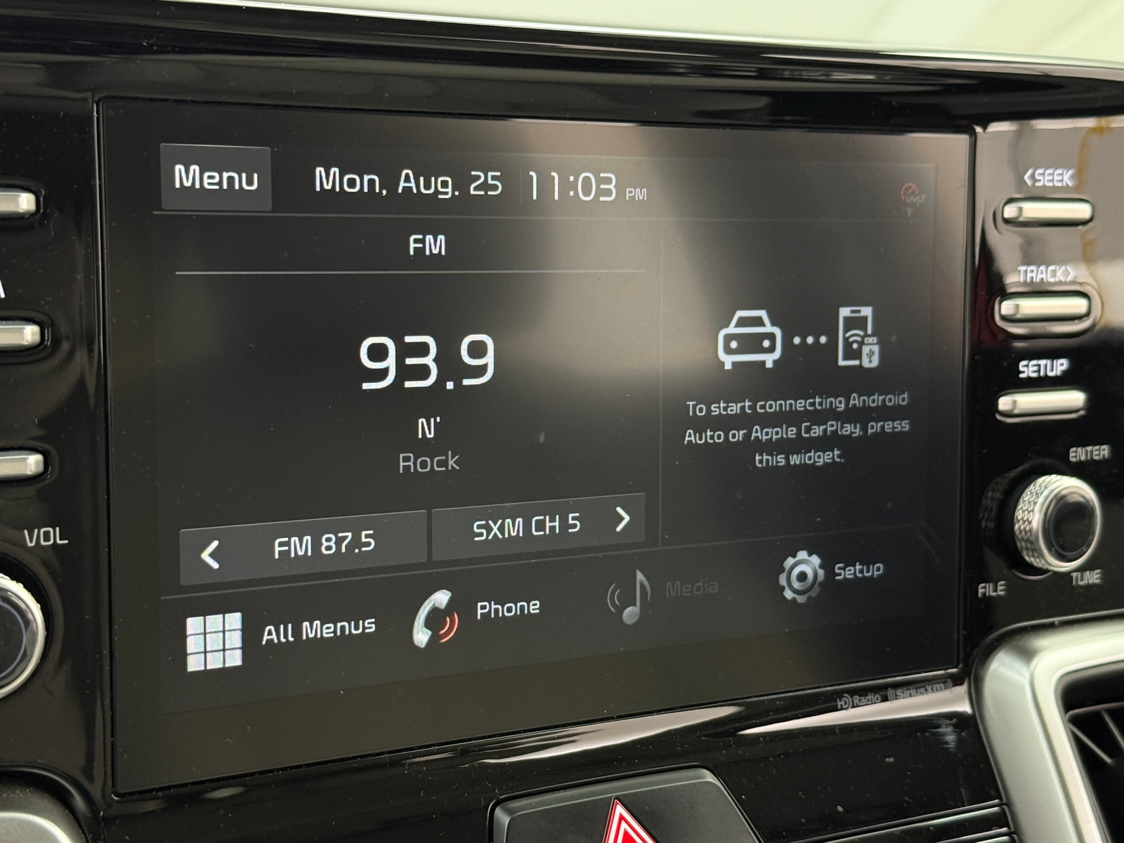 Thumbnail: 2021 Kia Sorento - 3