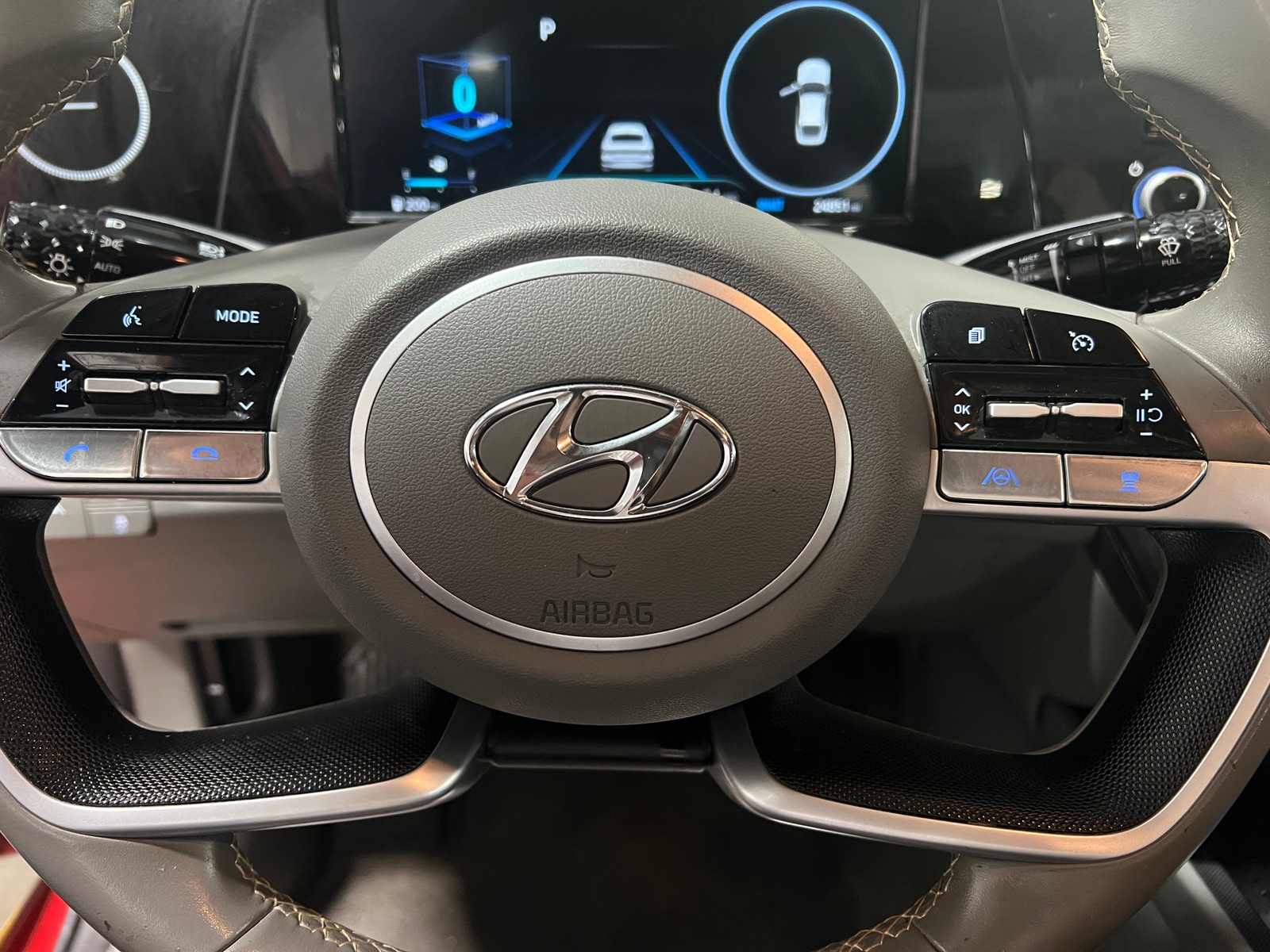 Thumbnail: 2022 Hyundai Elantra - 5