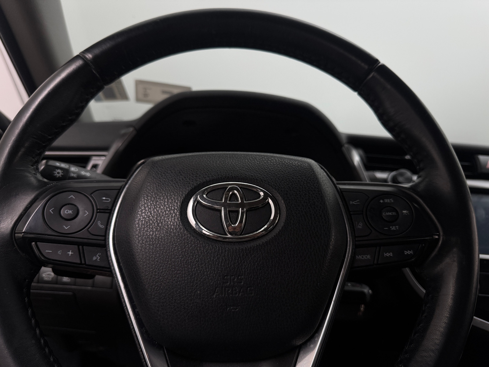 Thumbnail: 2020 Toyota Camry - 4