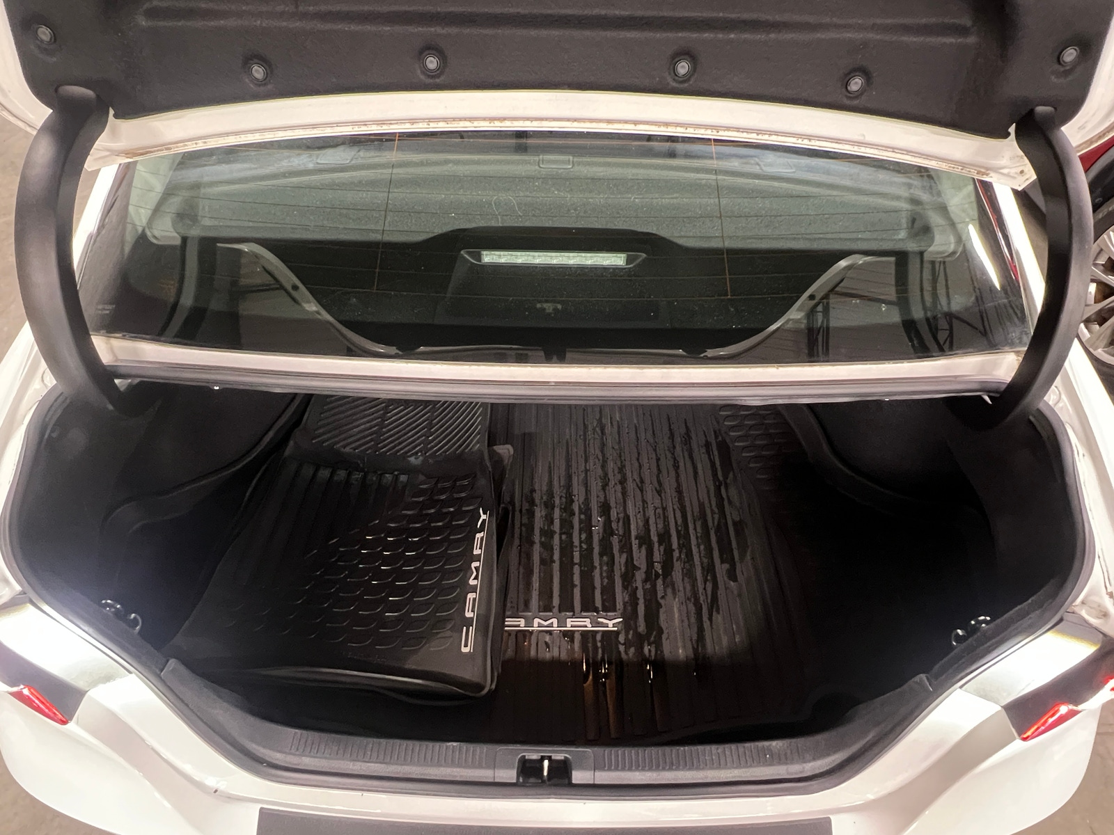 Thumbnail: 2020 Toyota Camry - 6