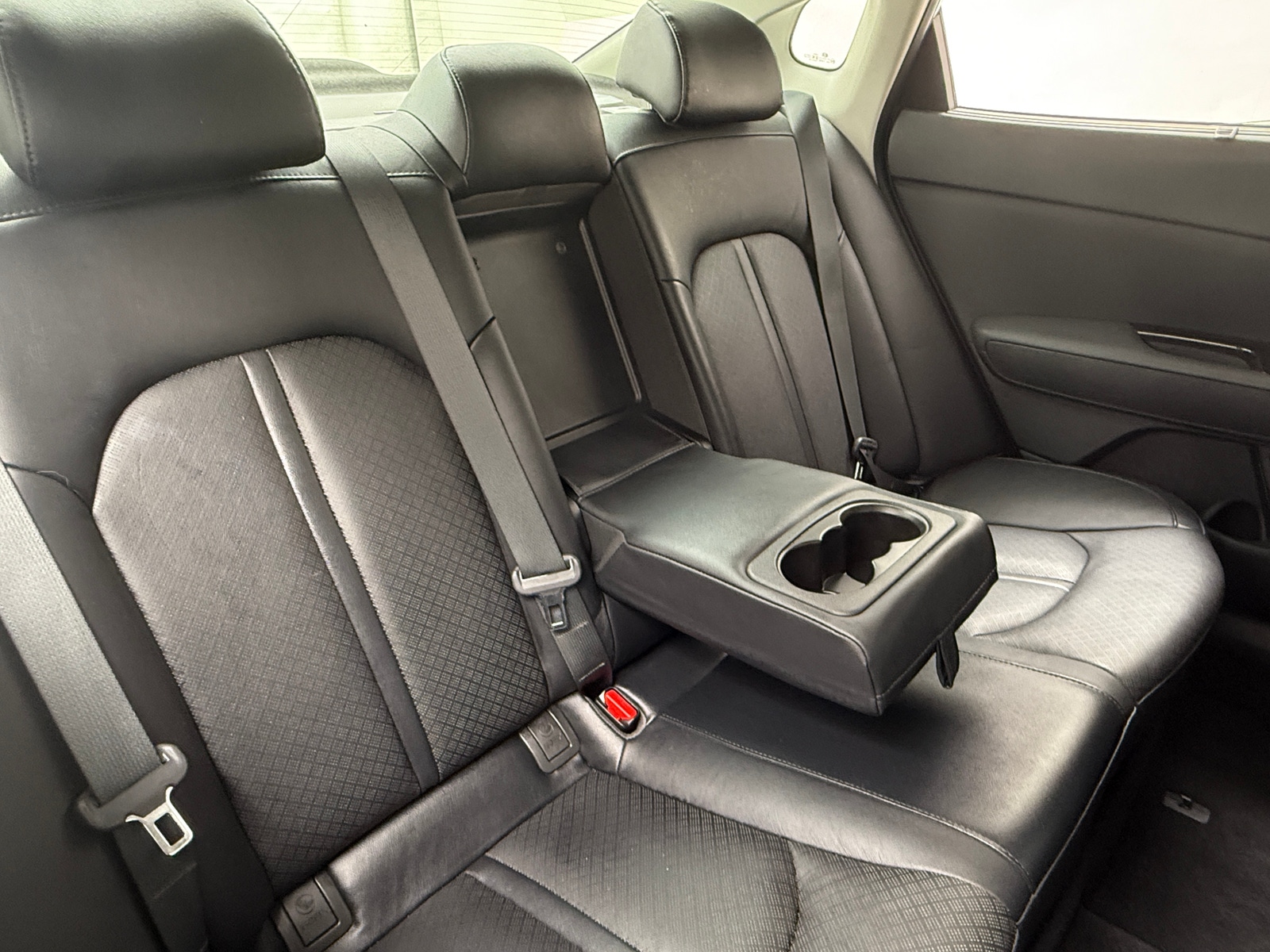 Thumbnail: 2016 Kia Optima - 5