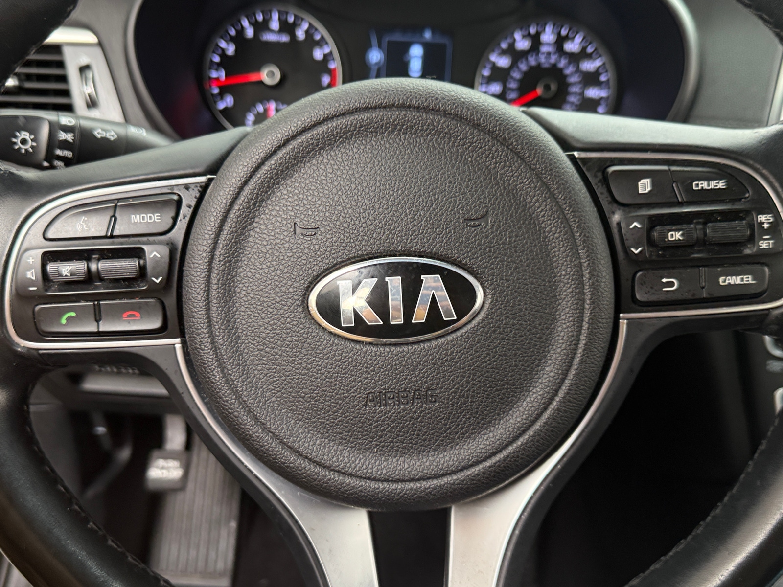 Thumbnail: 2016 Kia Optima - 4