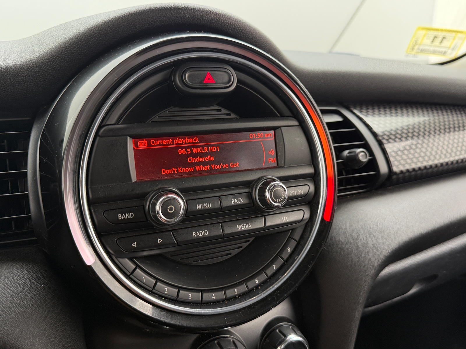 Thumbnail: 2015 MINI Cooper Hardtop - 3
