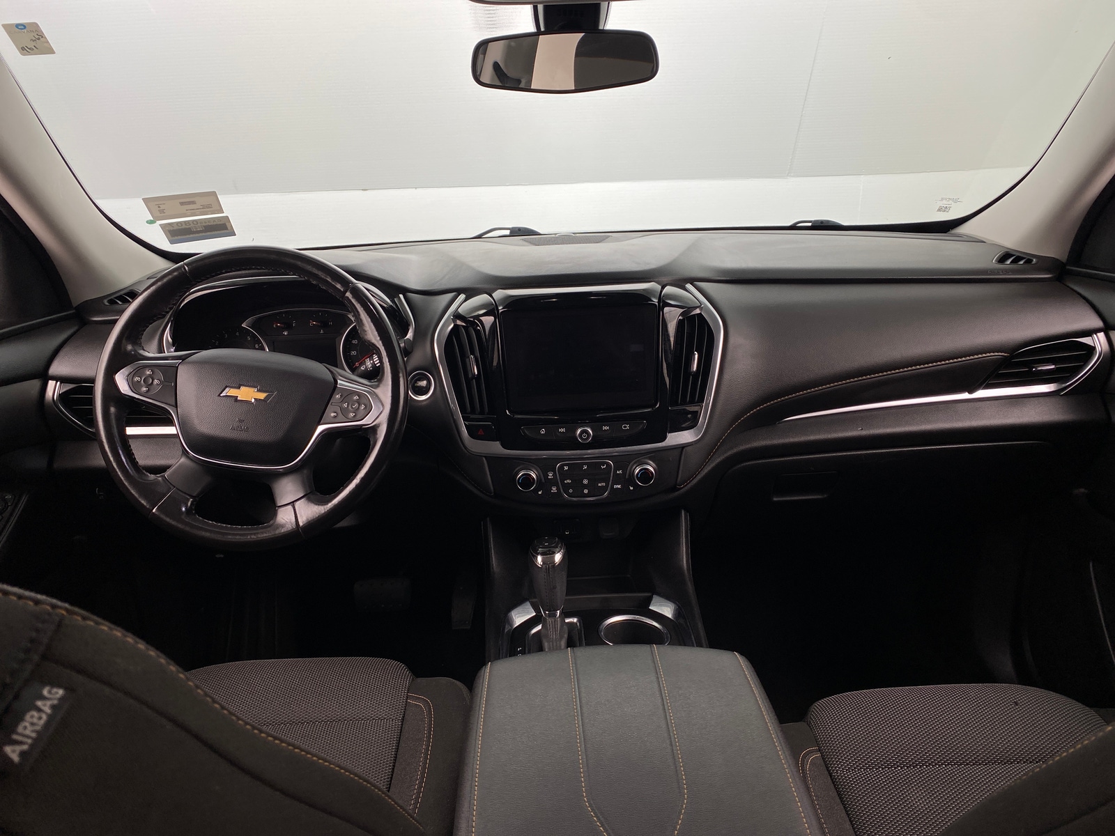 Thumbnail: 2019 Chevrolet Traverse - 3