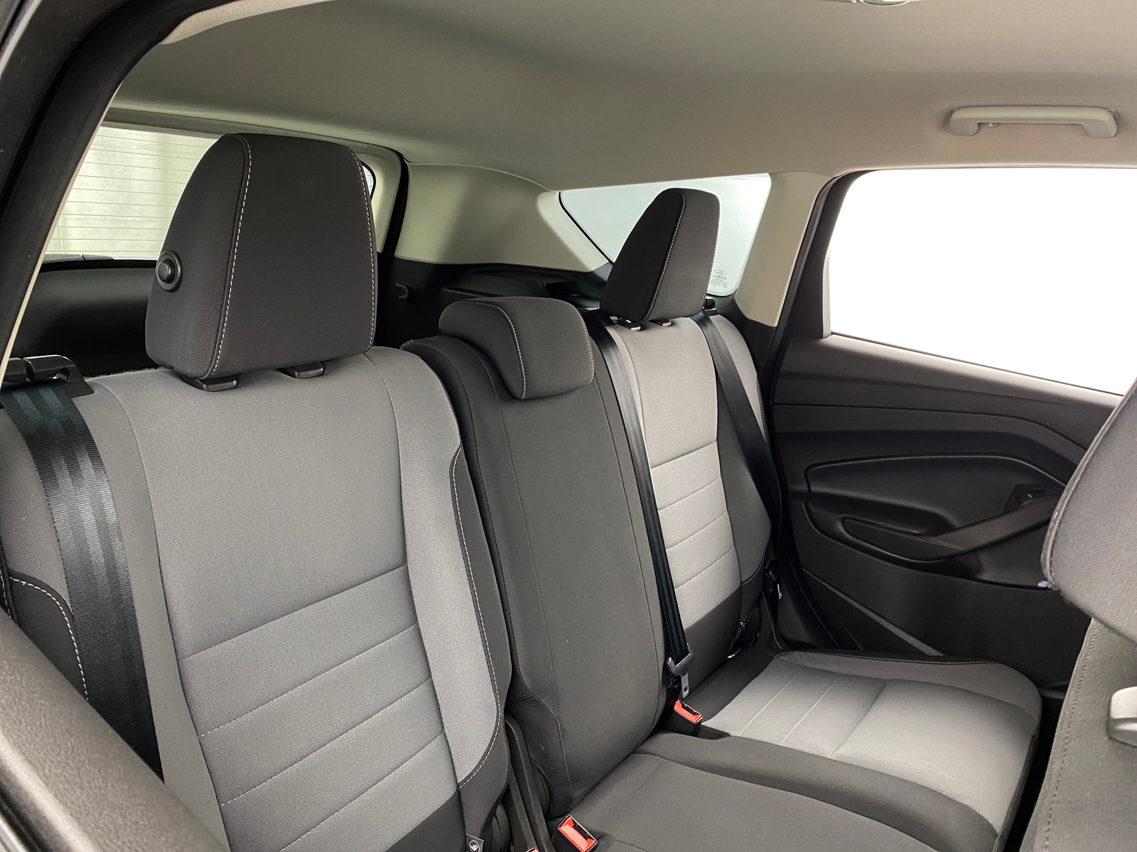 Thumbnail: 2017 Ford Escape - 6
