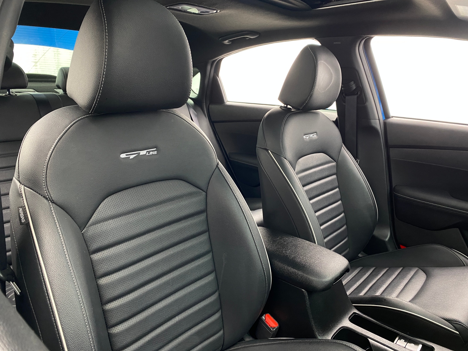 Thumbnail: 2023 Kia Forte - 2
