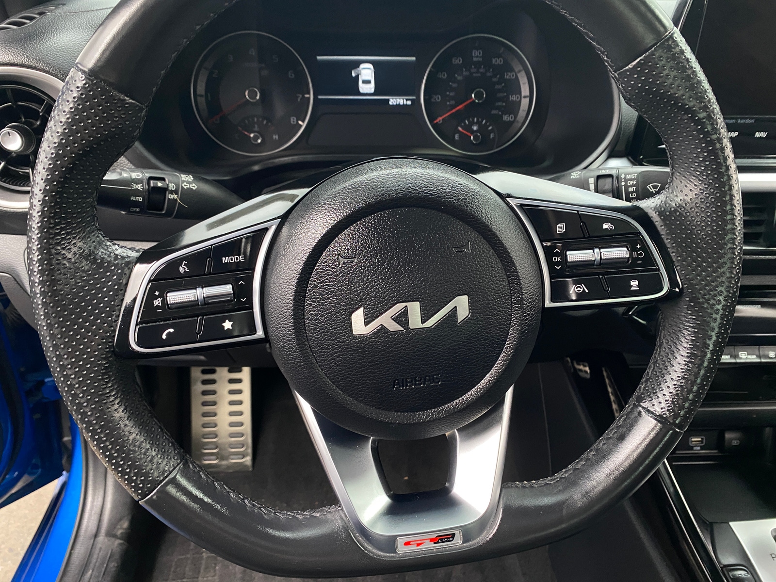 Thumbnail: 2023 Kia Forte - 5