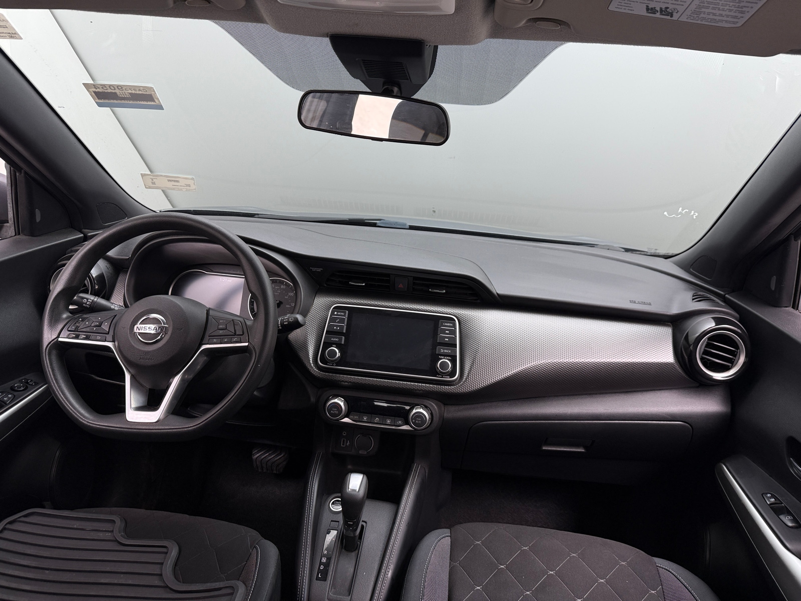 Thumbnail: 2020 Nissan Kicks - 3