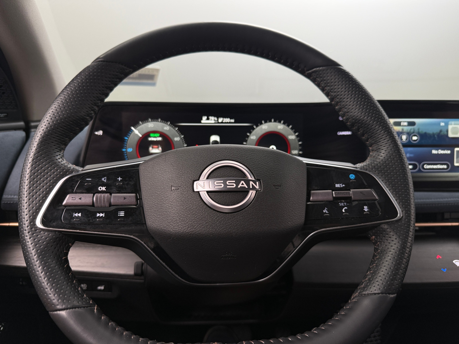 Thumbnail: 2023 Nissan Ariya - 4