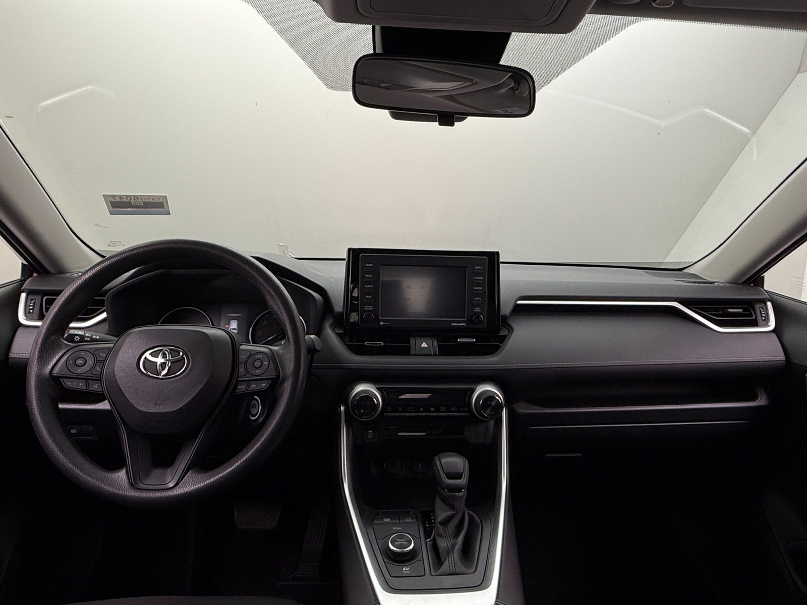 Thumbnail: 2021 Toyota RAV4 - 3