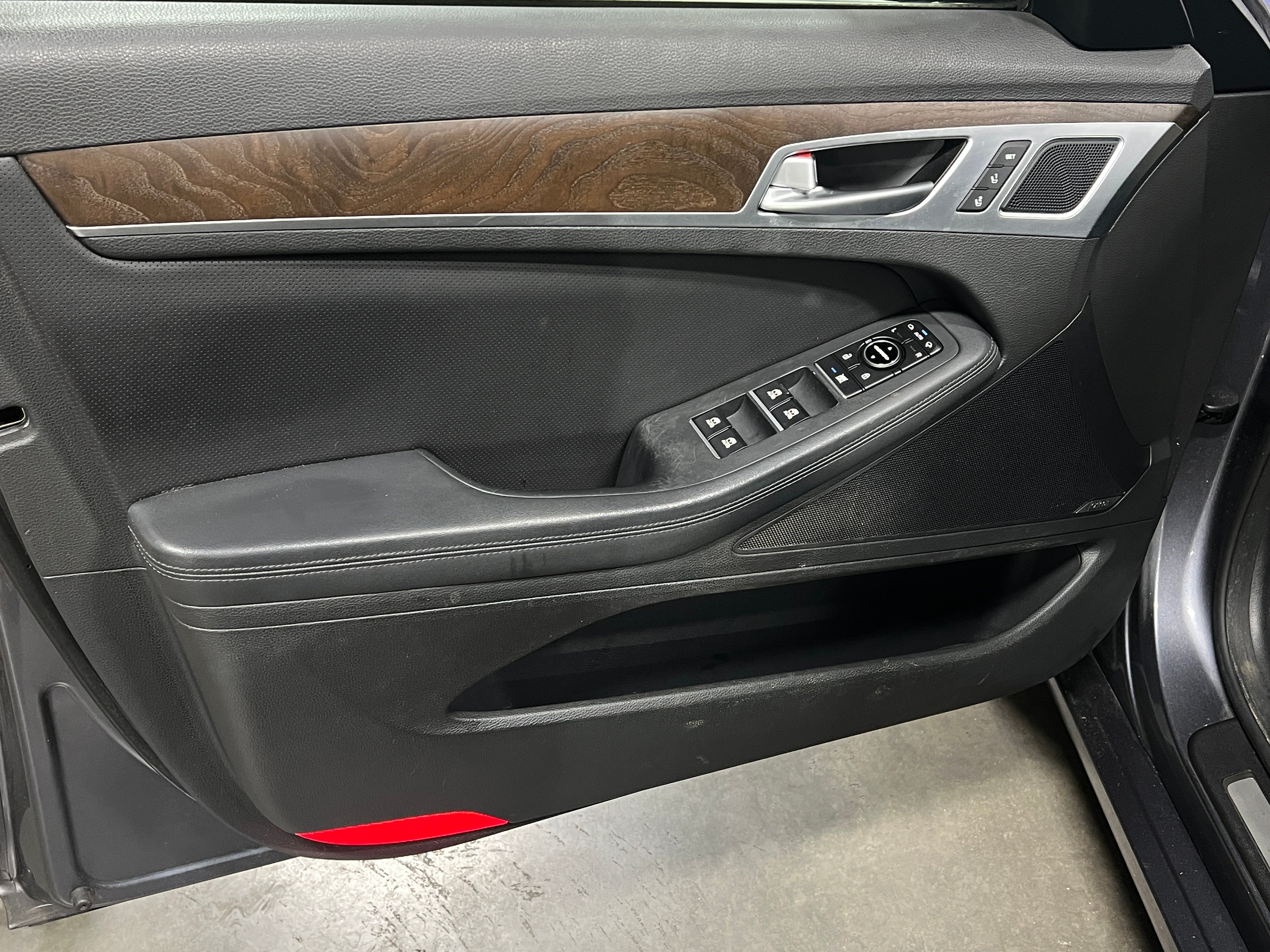 2015 Hyundai Genesis
