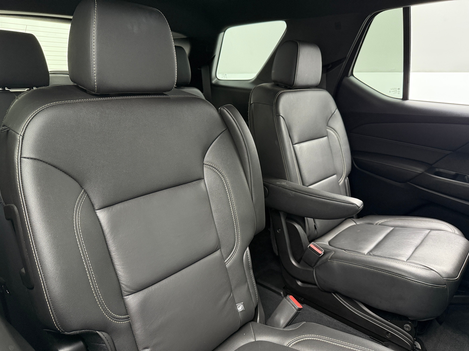 Thumbnail: 2022 Chevrolet Traverse - 5