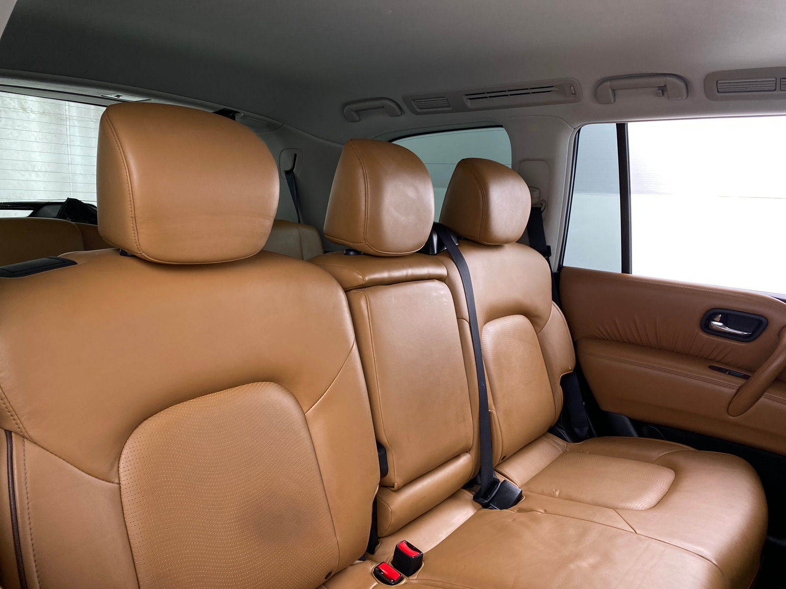 Thumbnail: 2016 INFINITI QX80 - 5