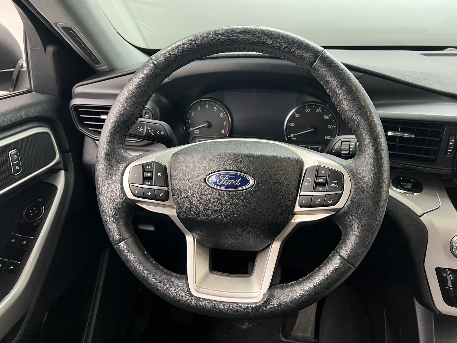 Thumbnail: 2024 Ford Explorer - 5
