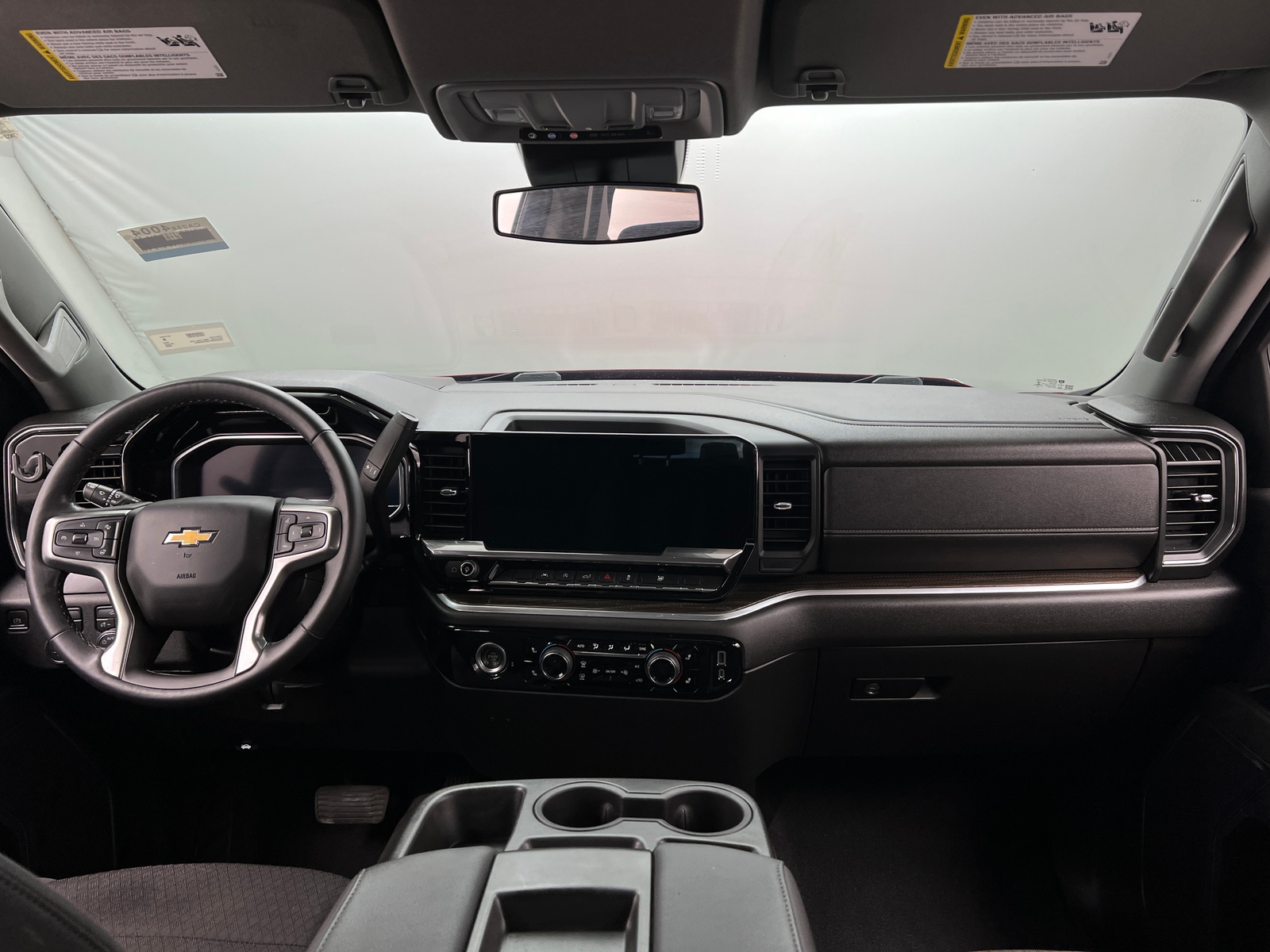 Thumbnail: 2022 Chevrolet Silverado 1500 - 3