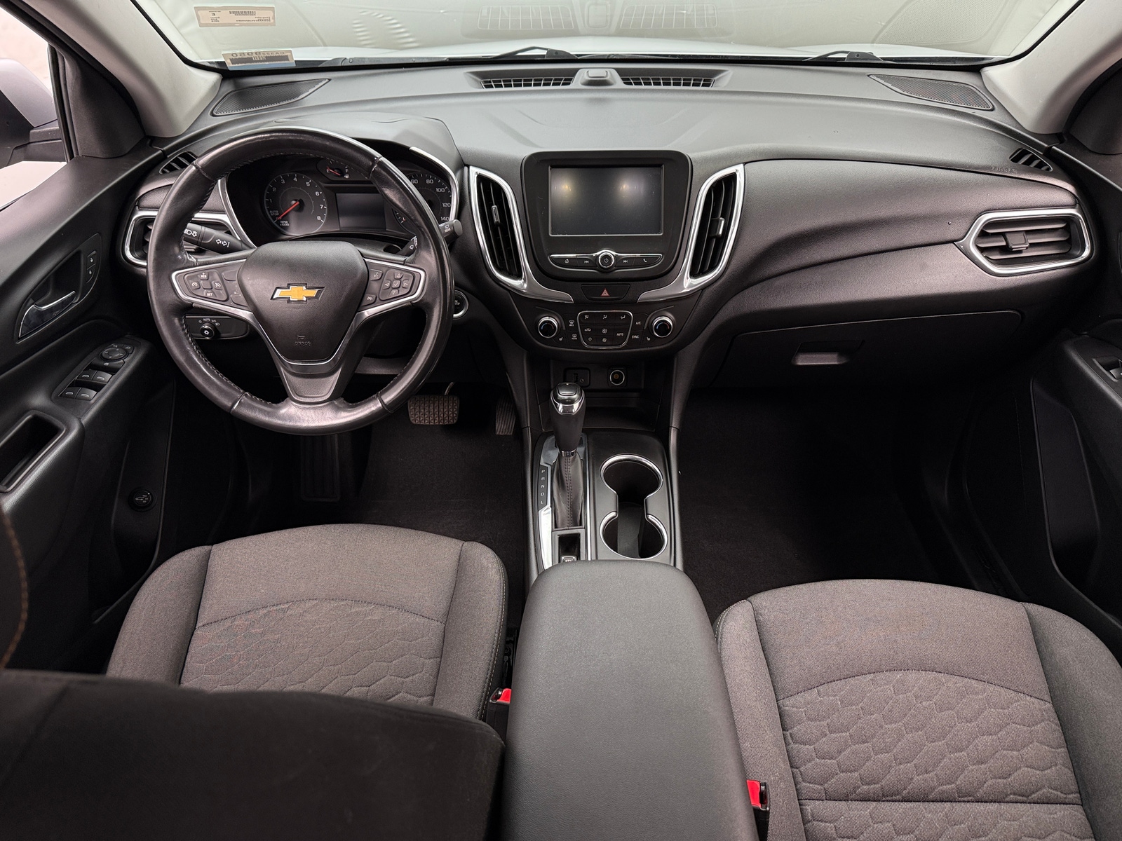 Thumbnail: 2018 Chevrolet Equinox - 3