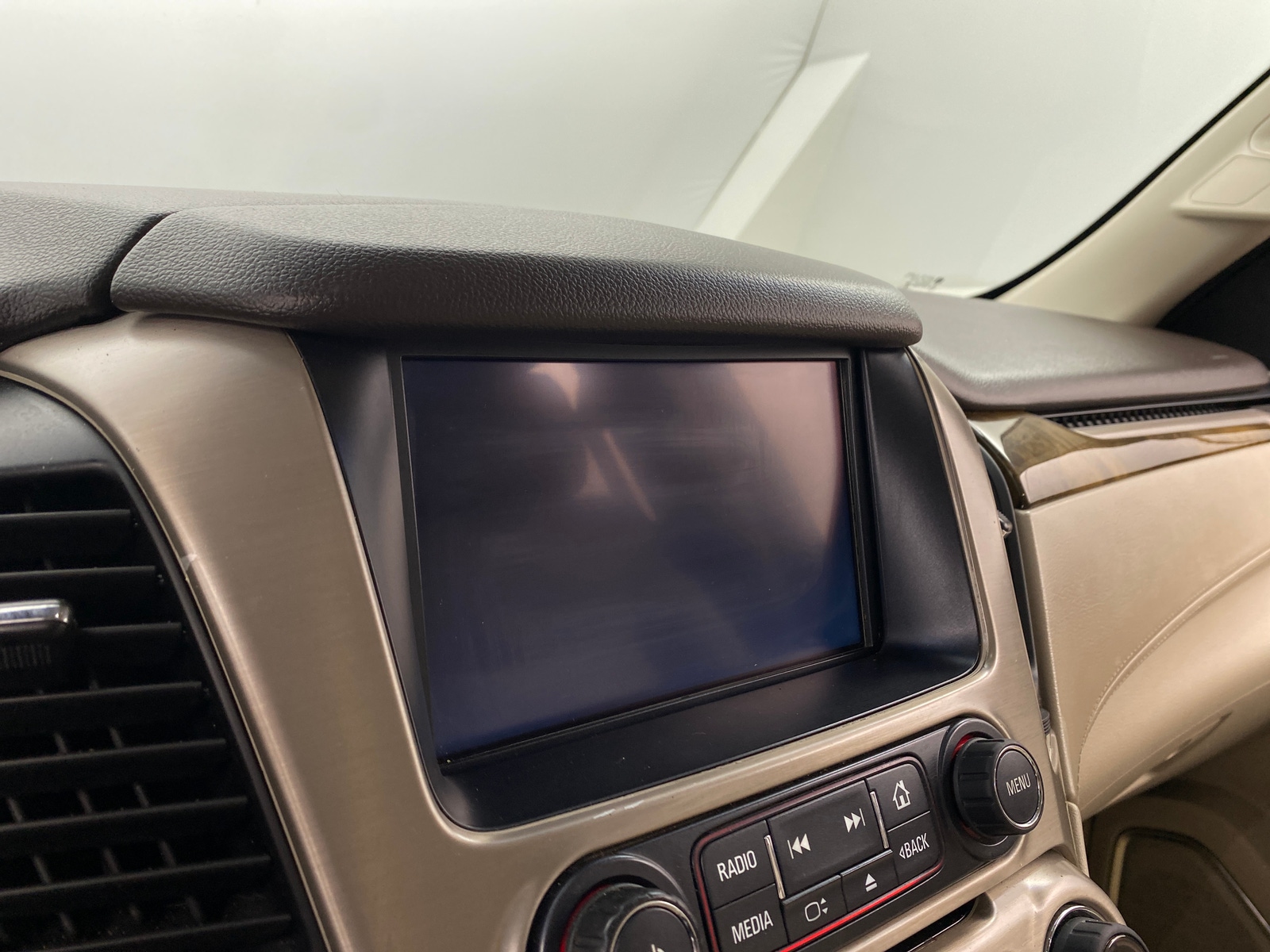 Thumbnail: 2016 GMC Yukon XL - 3