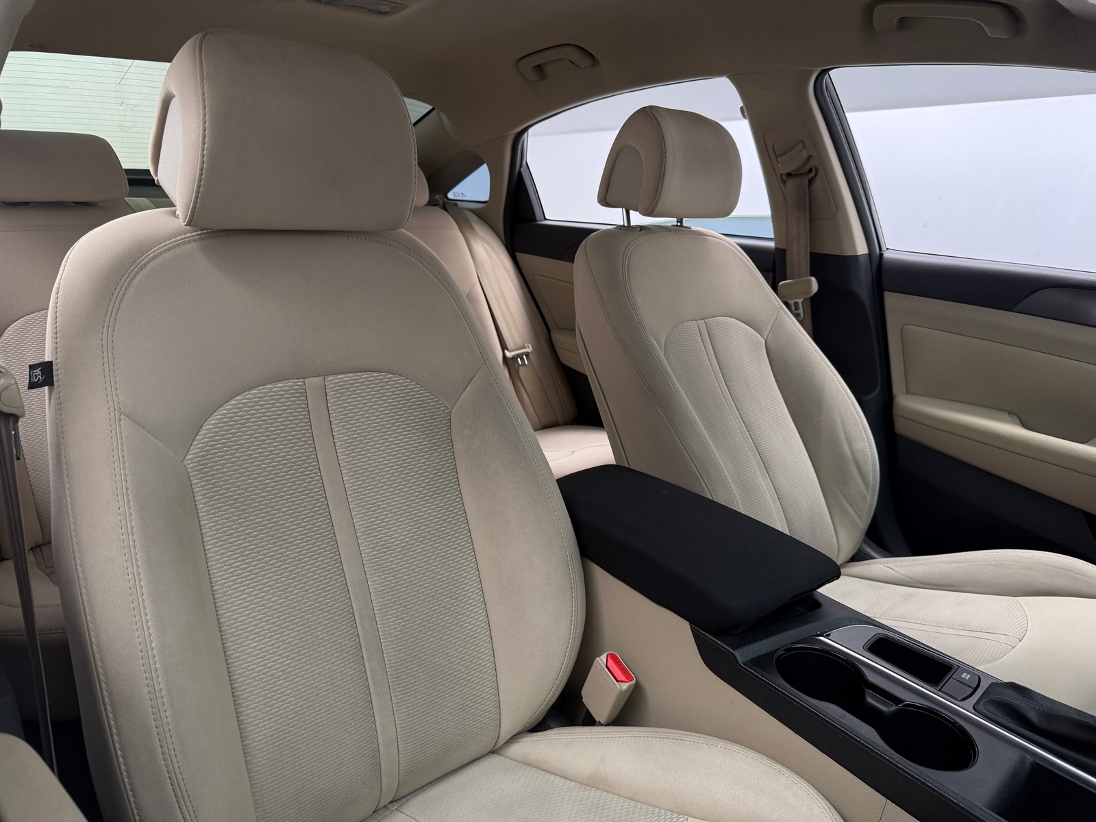 Thumbnail: 2016 Hyundai Sonata - 2