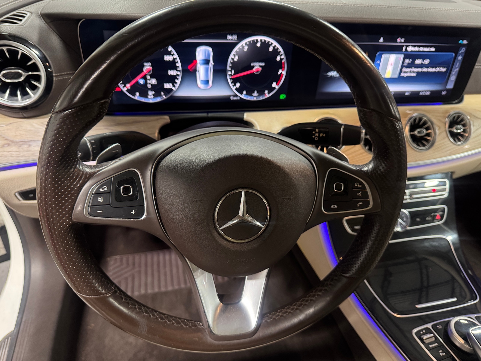 Thumbnail: 2018 Mercedes-Benz E-Class - 4