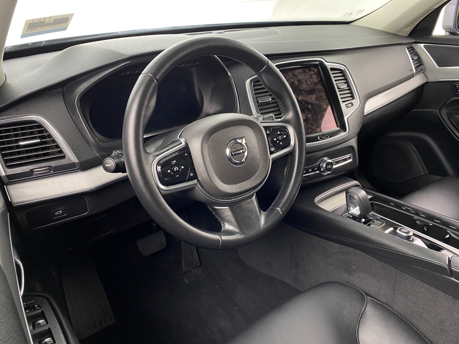 Thumbnail: 2025 Volvo XC90 - 2