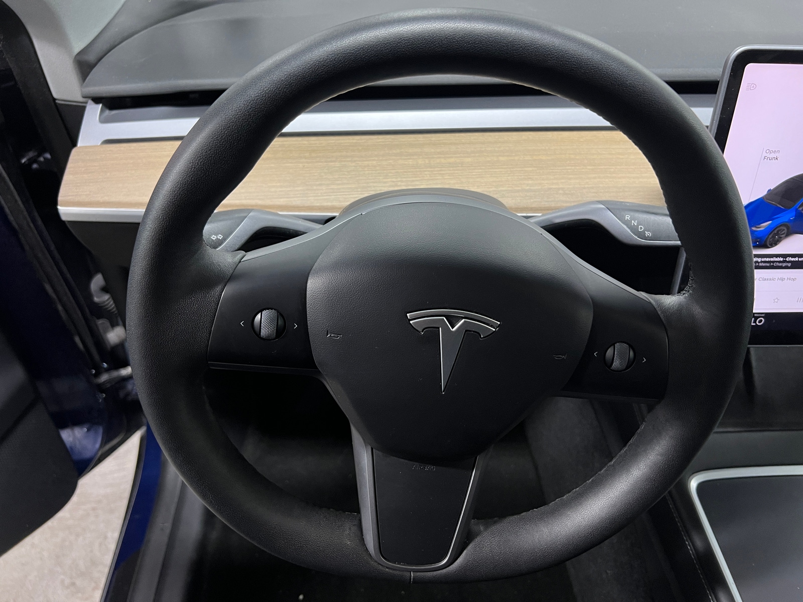 Thumbnail: 2022 Tesla Model Y - 4