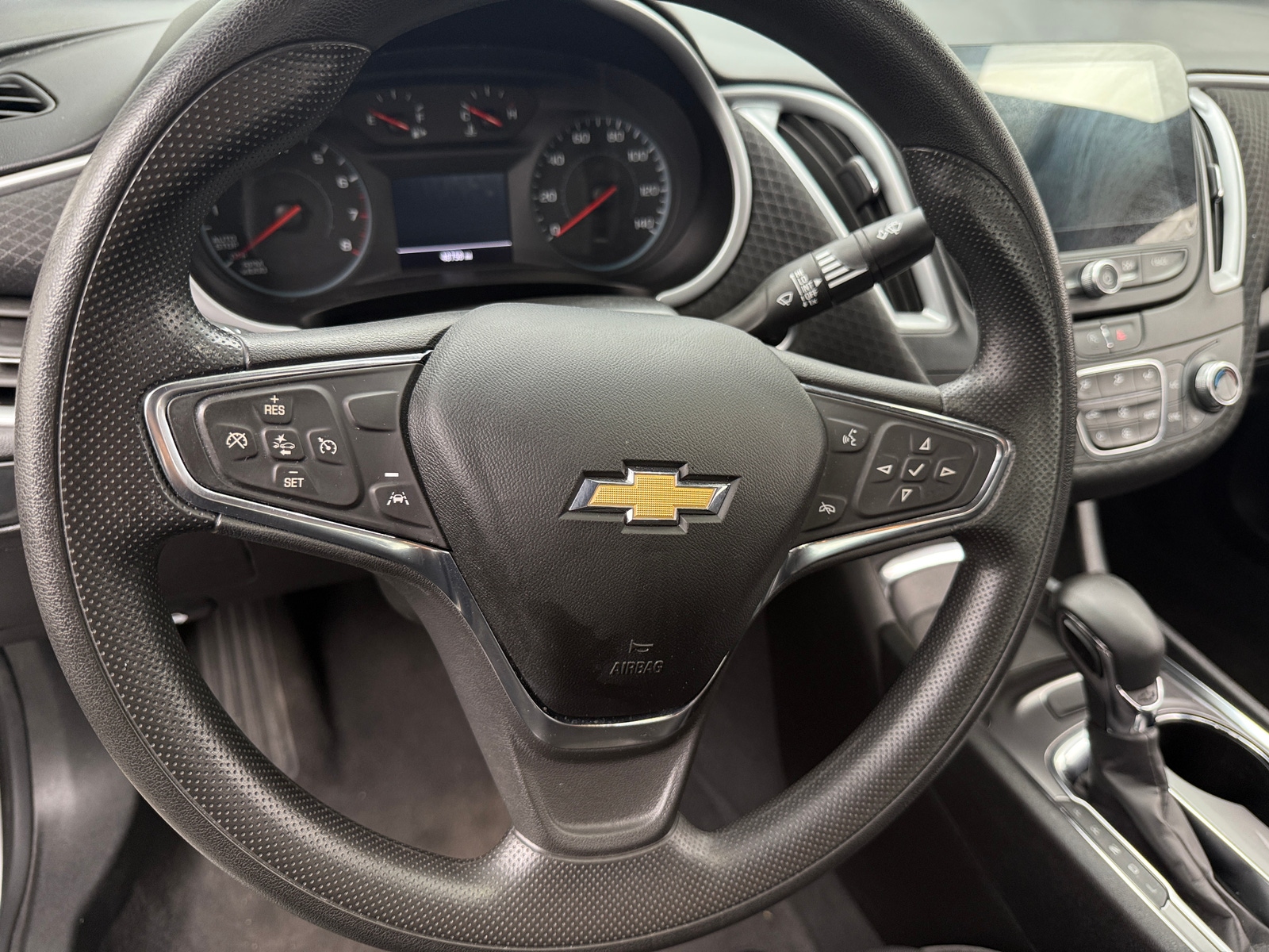 Thumbnail: 2023 Chevrolet Malibu - 5