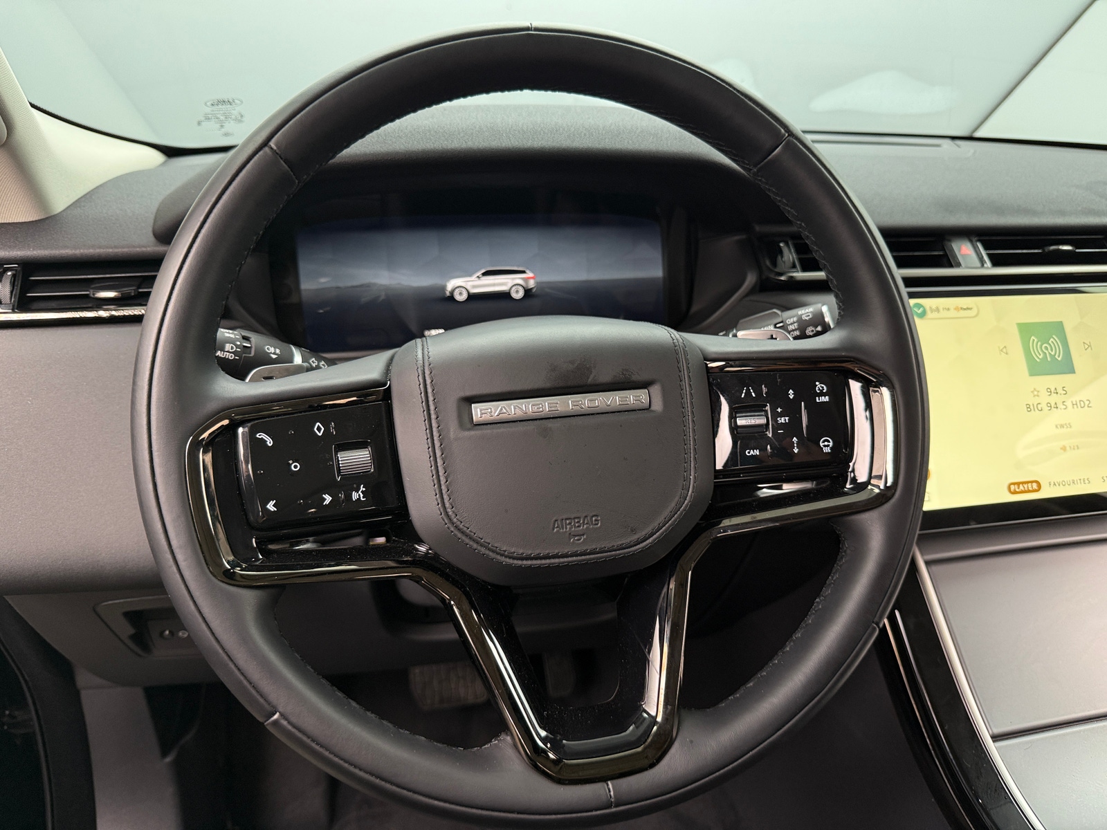 Thumbnail: 2024 Land Rover Range Rover Velar - 4