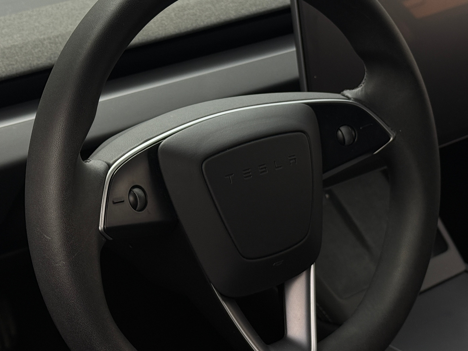 Thumbnail: 2024 Tesla Model 3 - 4