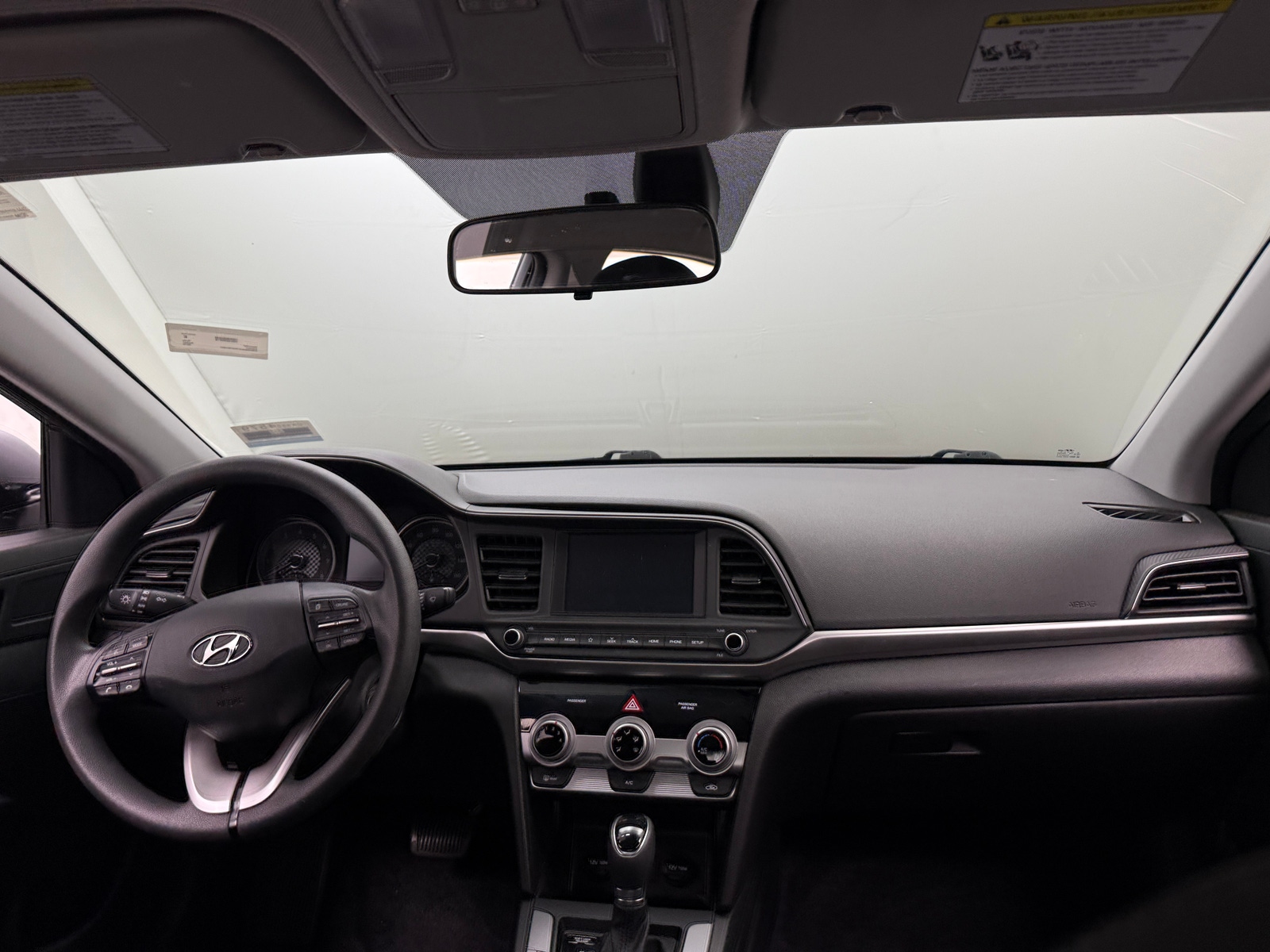 Thumbnail: 2019 Hyundai Elantra - 3