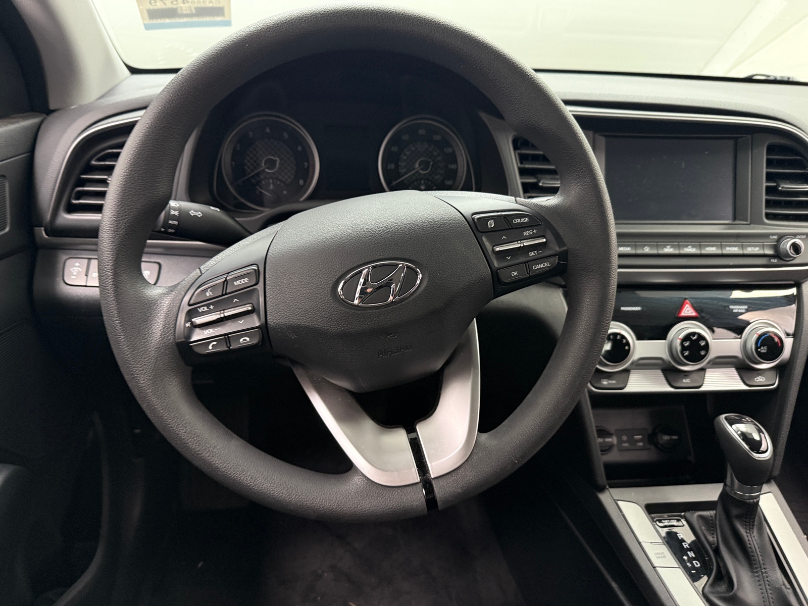 Thumbnail: 2019 Hyundai Elantra - 5