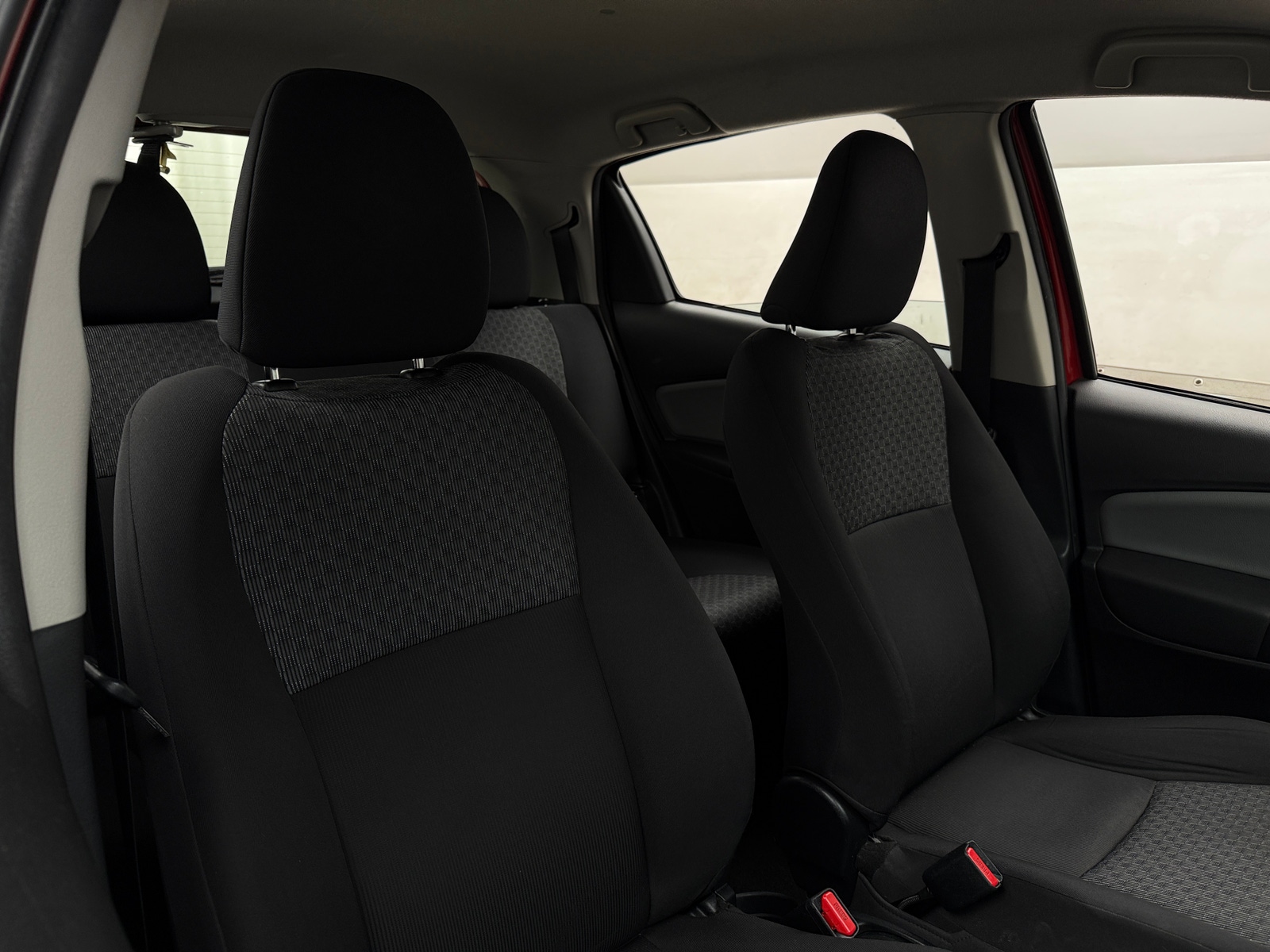 Thumbnail: 2017 Toyota Yaris - 2