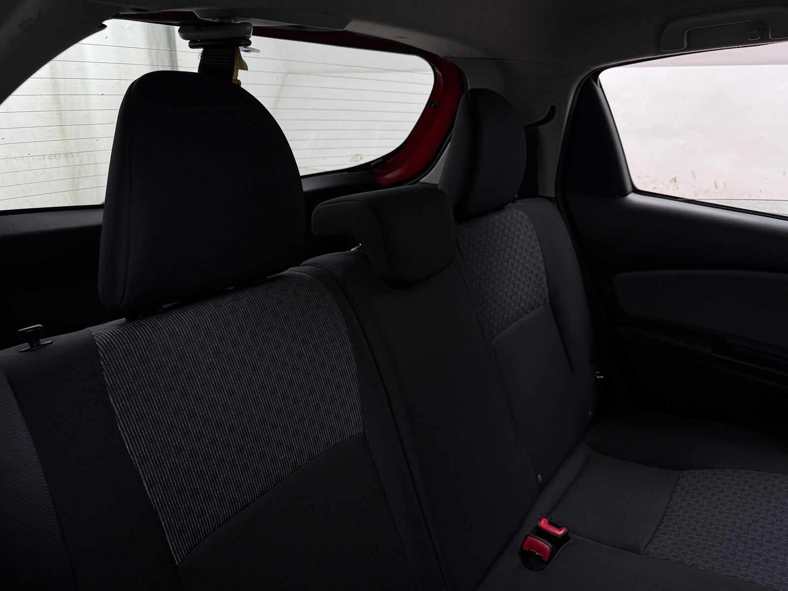 Thumbnail: 2017 Toyota Yaris - 6