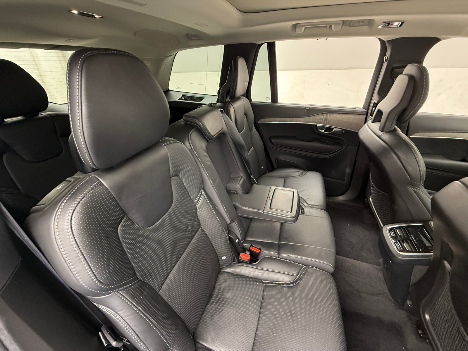 Thumbnail: 2021 Volvo XC90 - 5