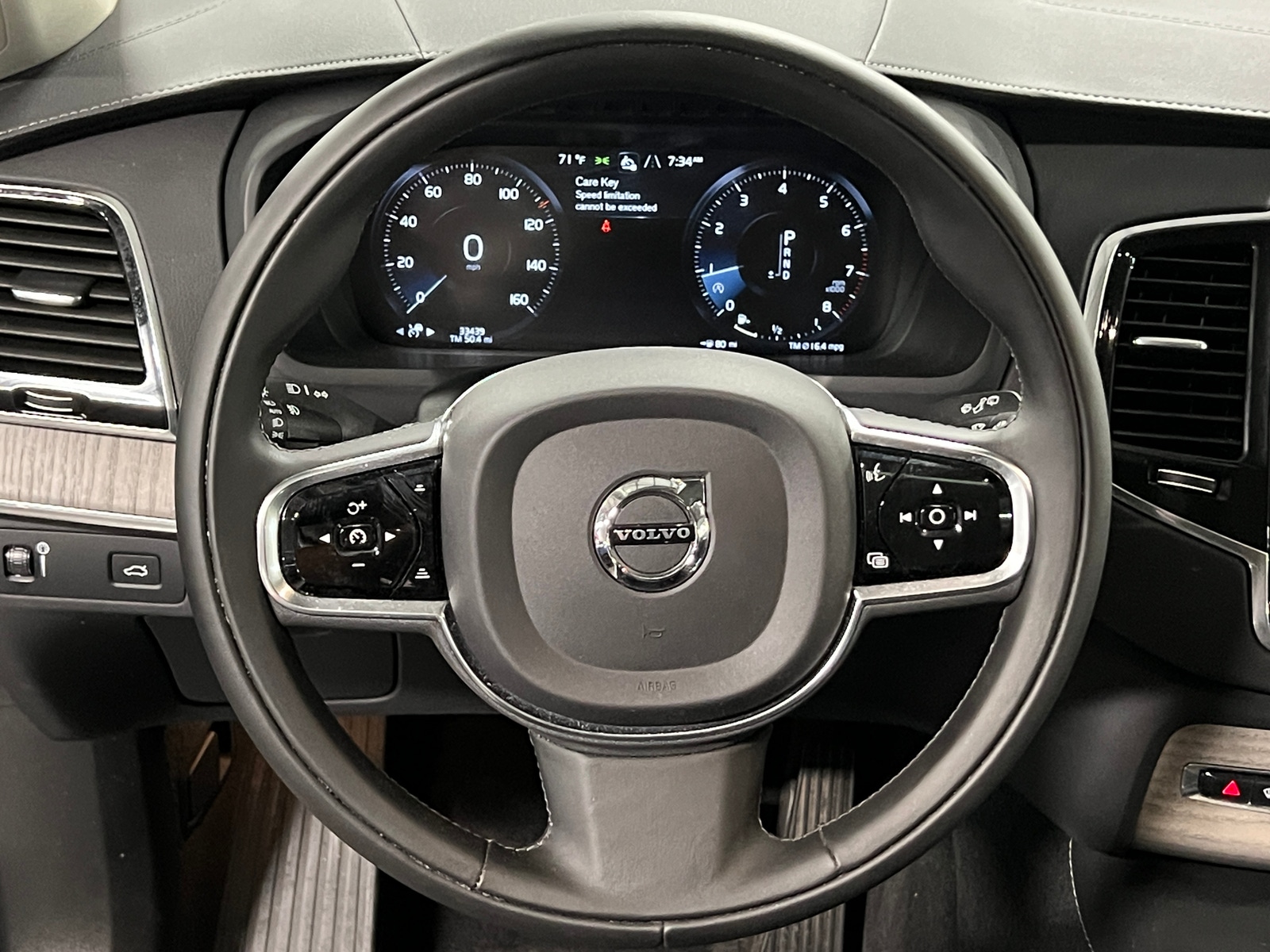 Thumbnail: 2021 Volvo XC90 - 4