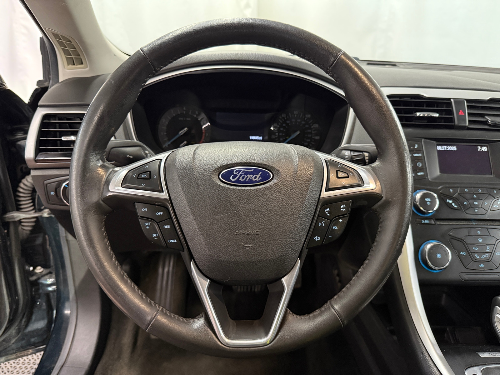 Thumbnail: 2014 Ford Fusion - 5